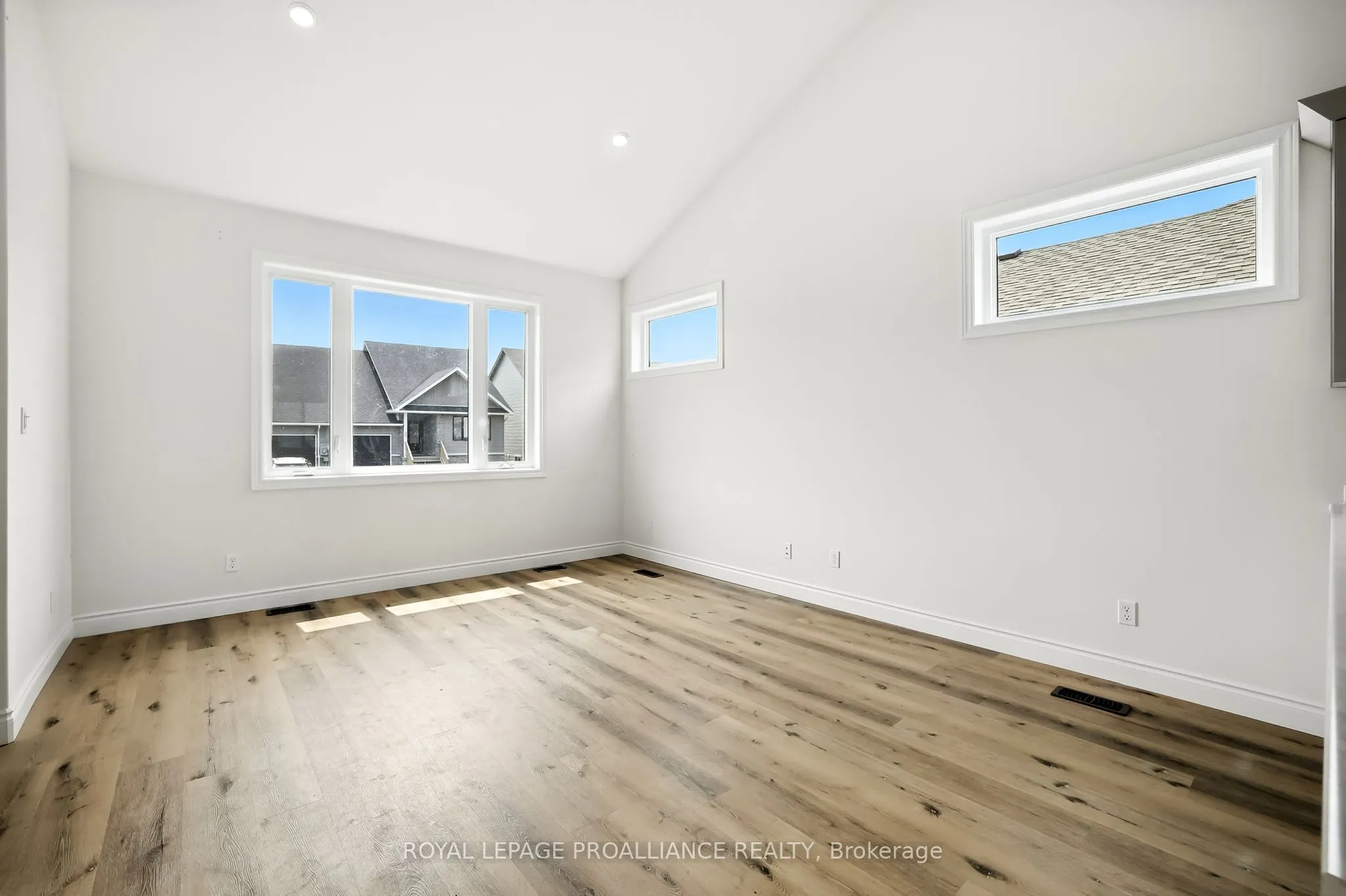 27 Rabbit Road
