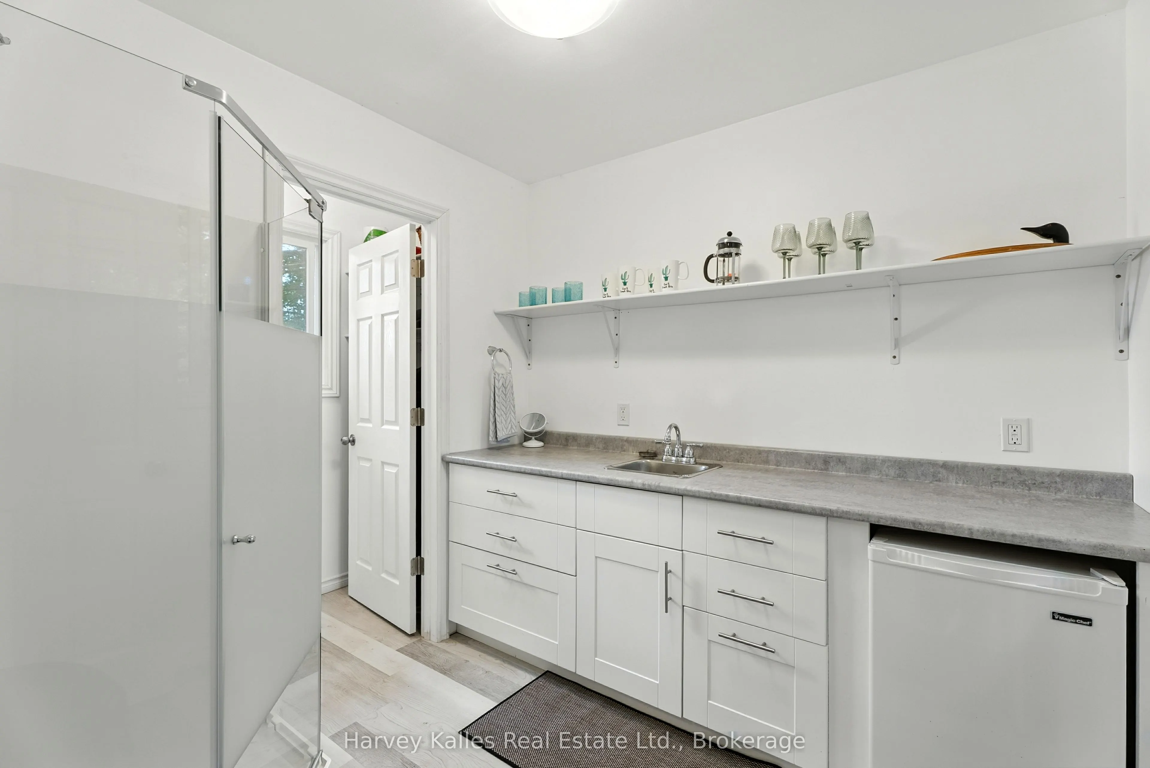 25 Clifton Island