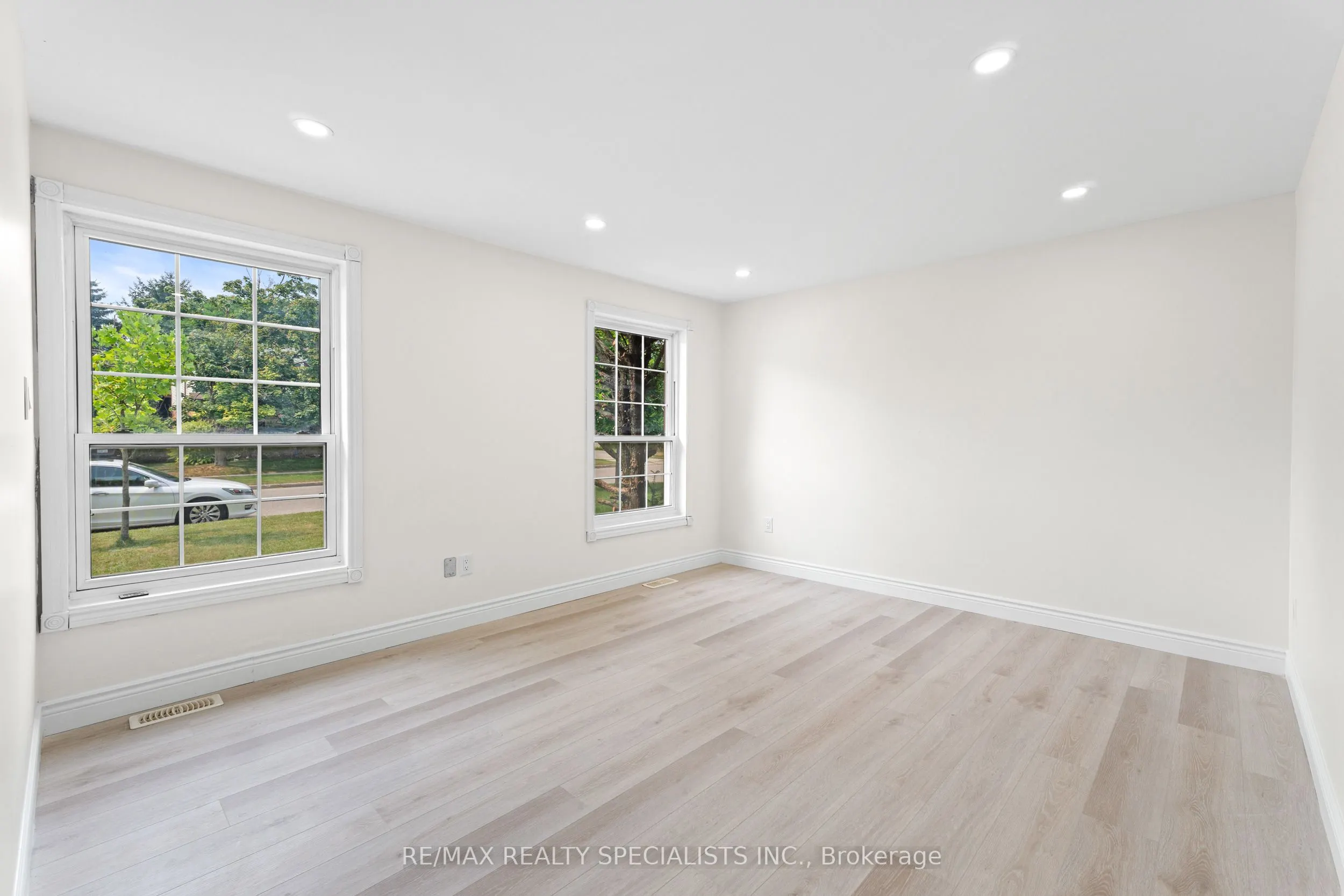 619 Preston Parkway
