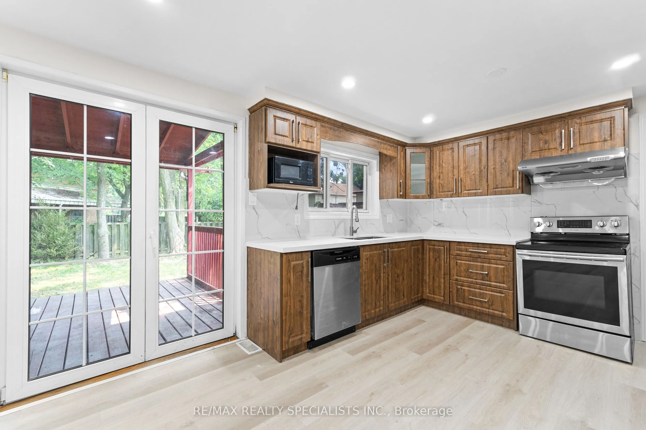 619 Preston Parkway