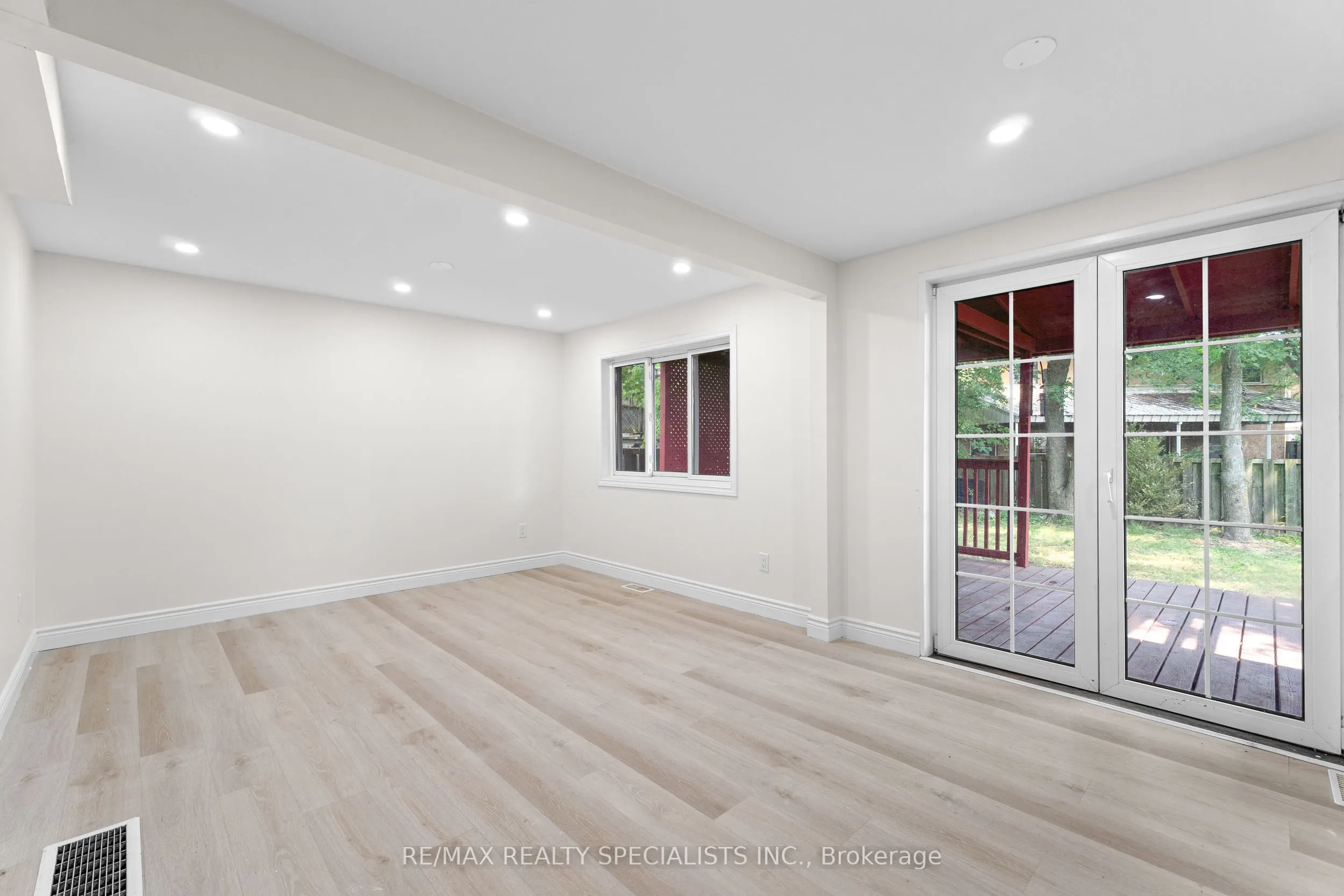 619 Preston Parkway