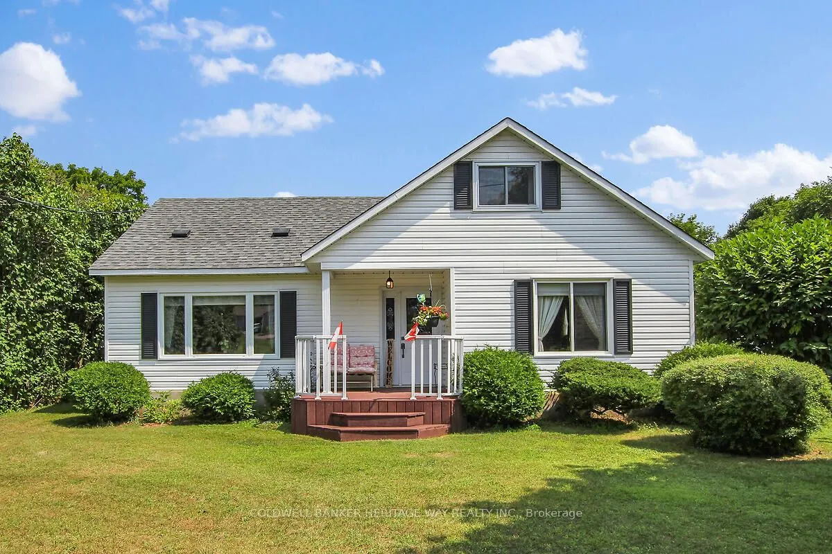 738 River Road N