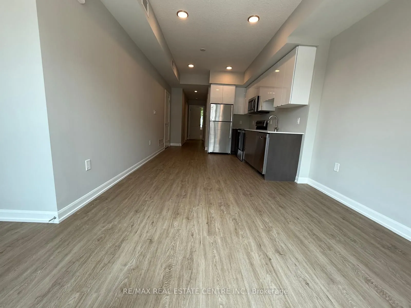 708 WOOLWICH Street, #415