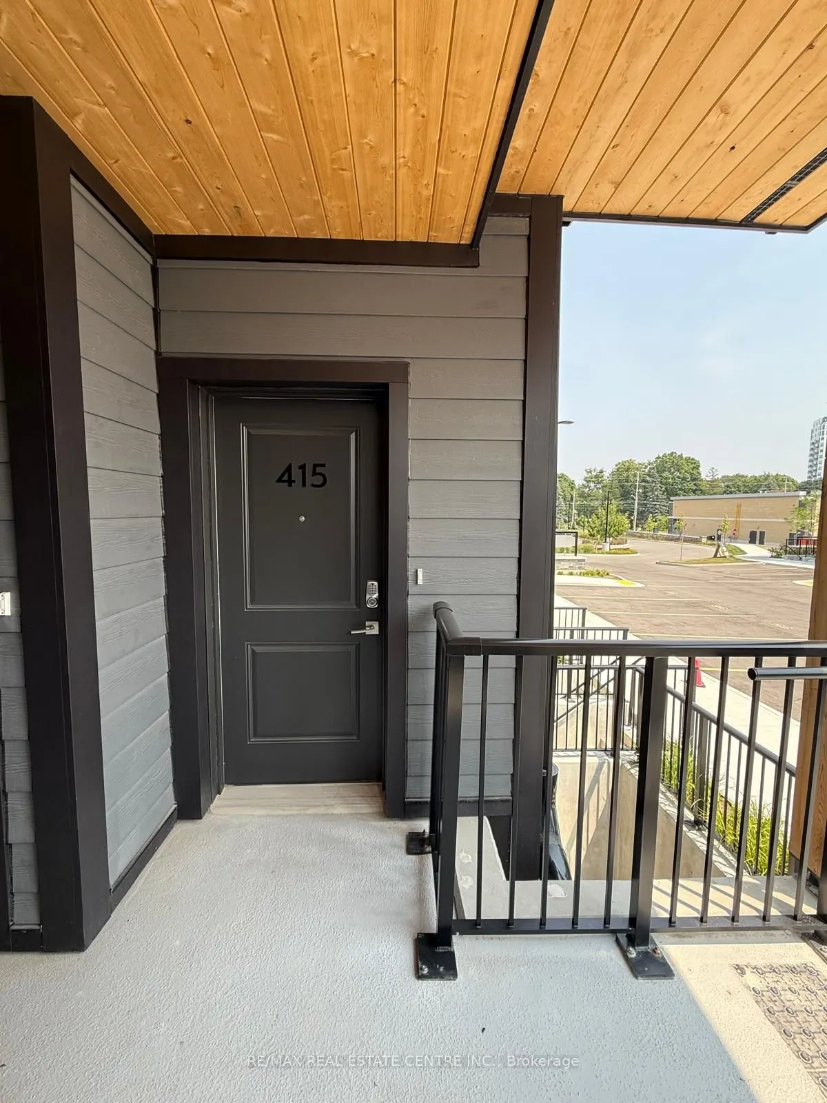708 WOOLWICH Street, #415