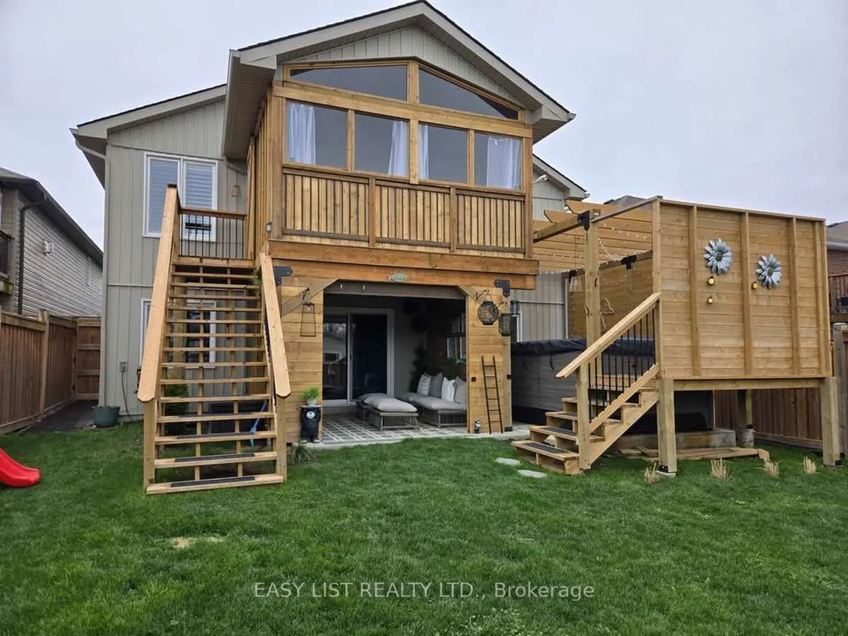 40 Cortland Way