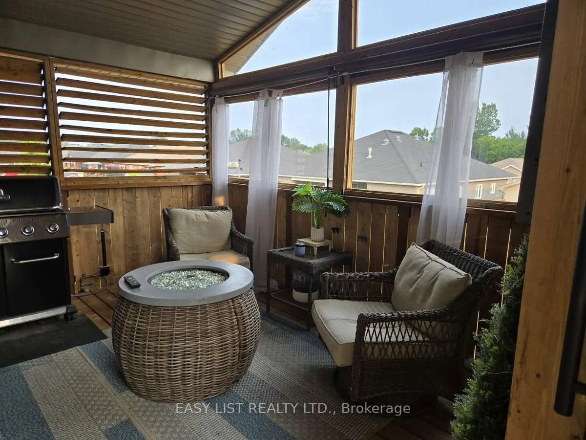 40 Cortland Way