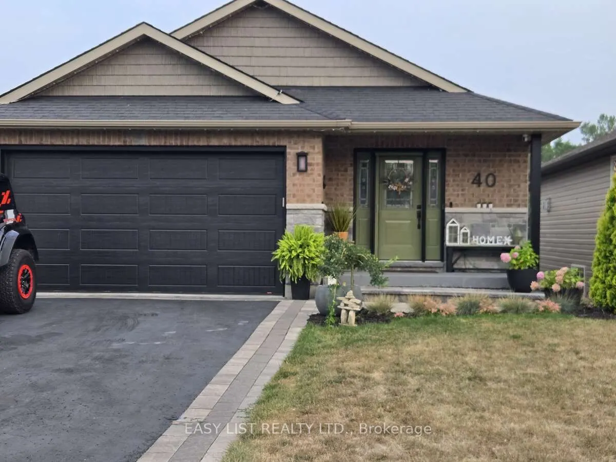 40 Cortland Way