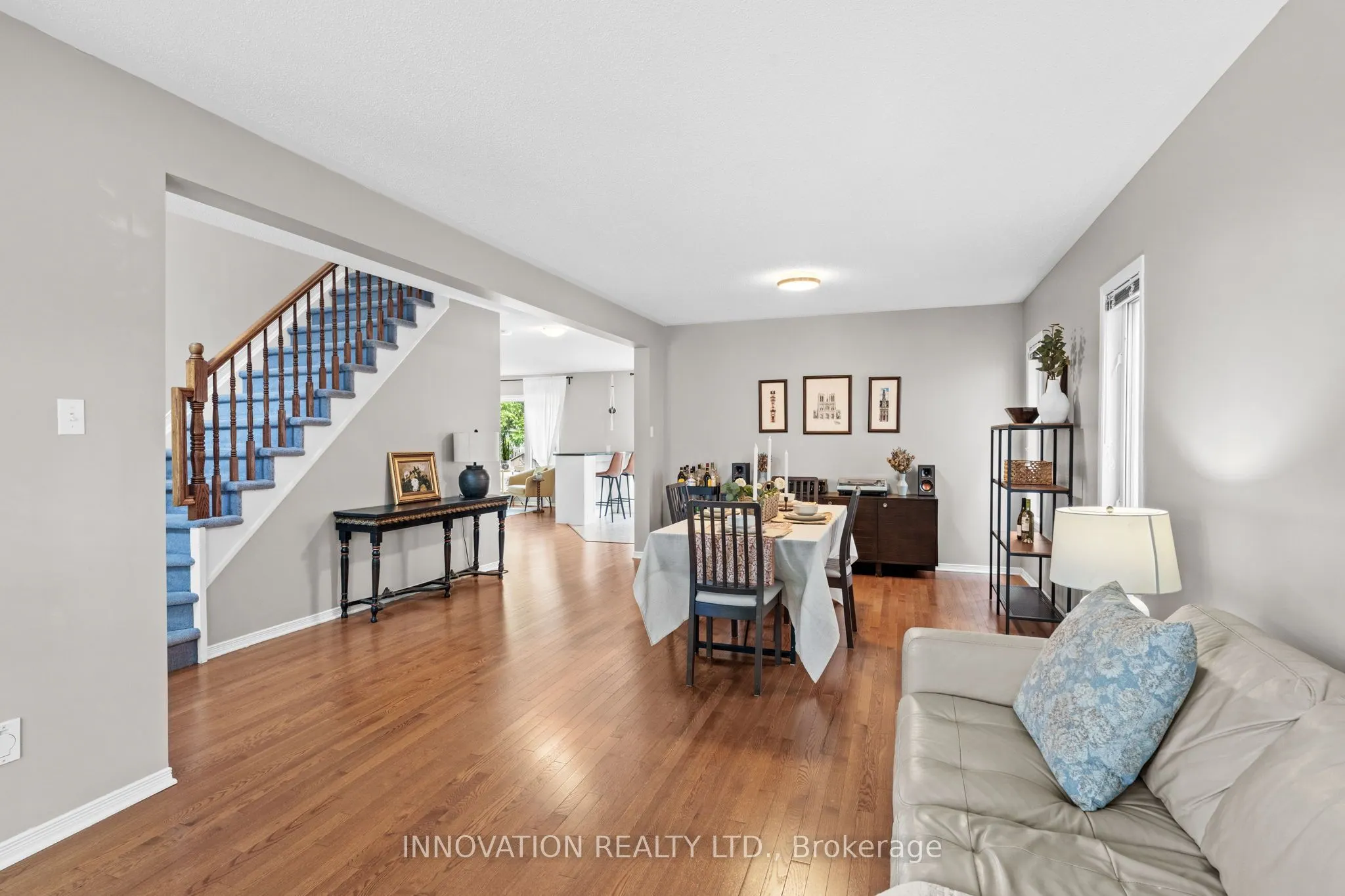 92 Lamadeleine Boulevard