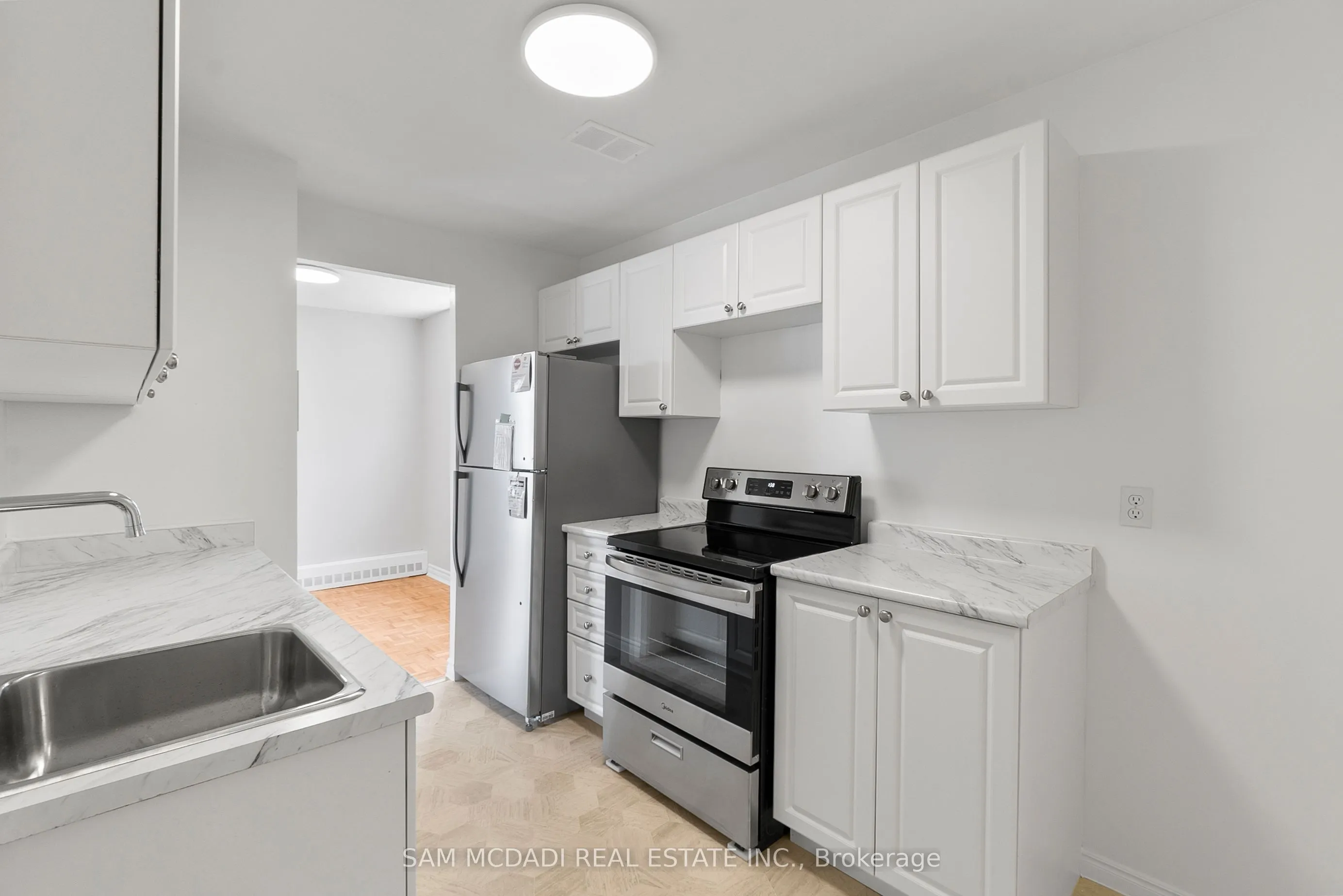 62 Spencer Street, #401