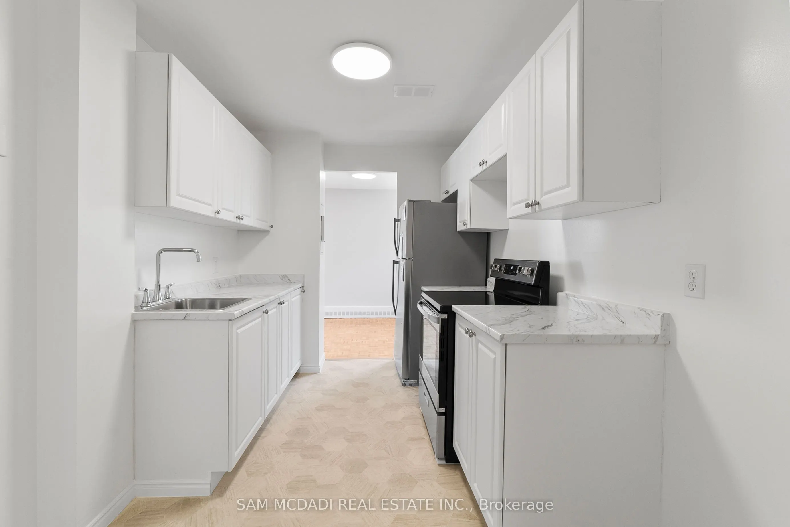 62 Spencer Street, #401