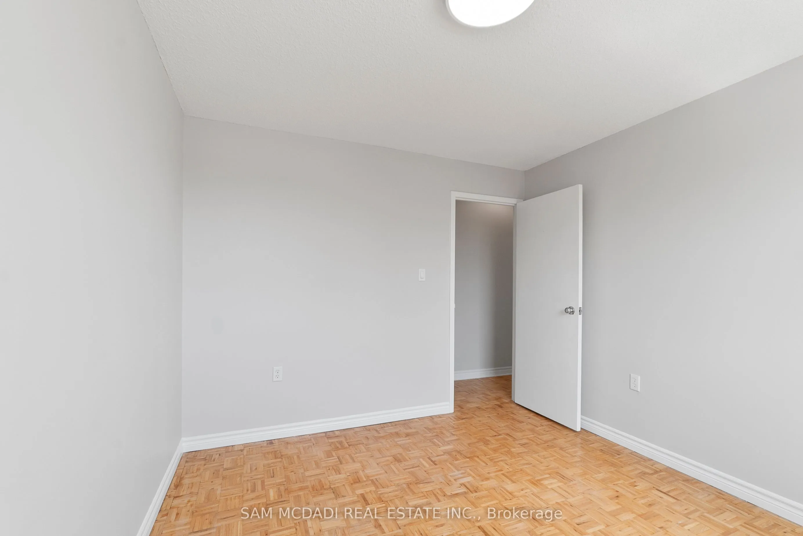 62 Spencer Street, #401