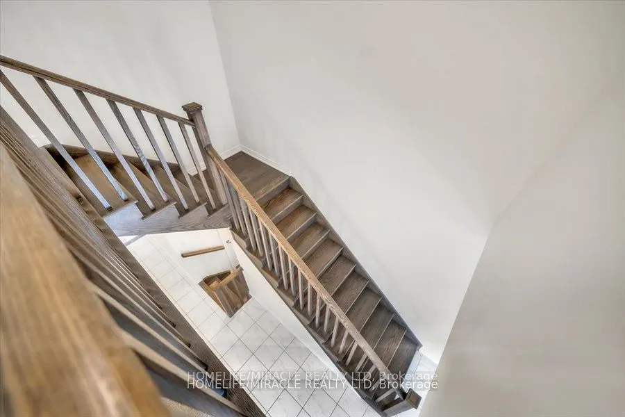 88 Grassbourne Avenue
