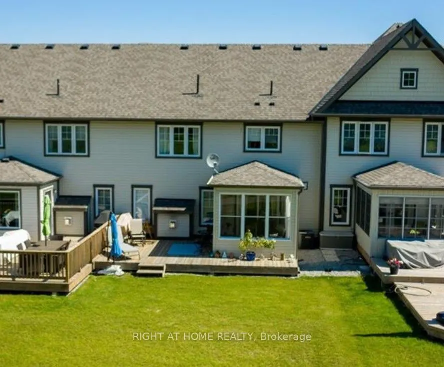 12 Masters Crescent