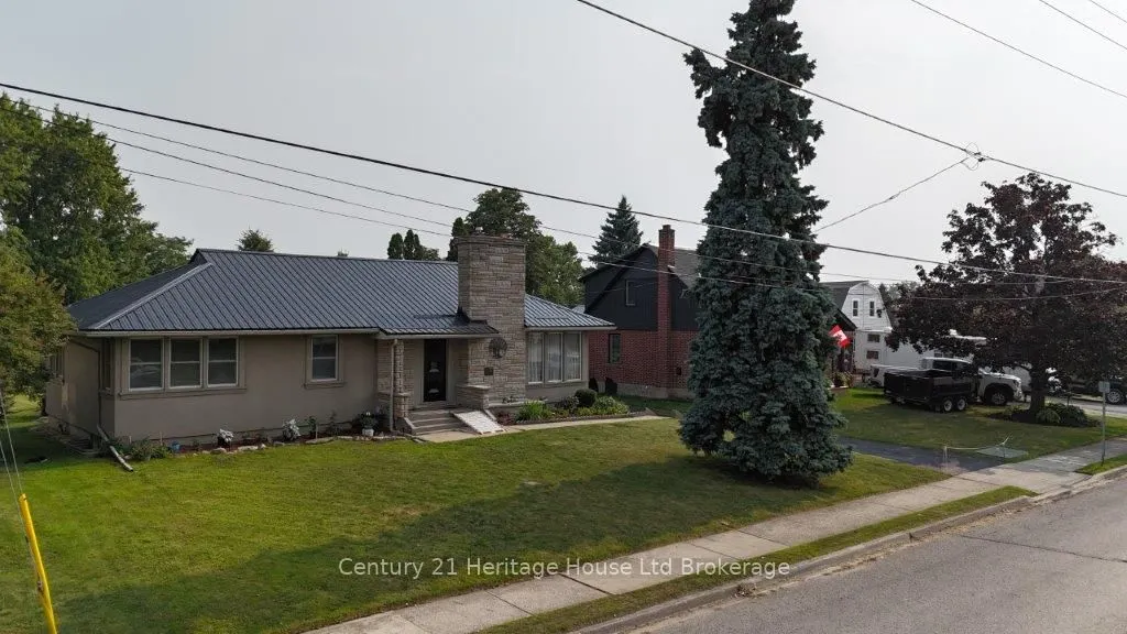 12 Parkview Road