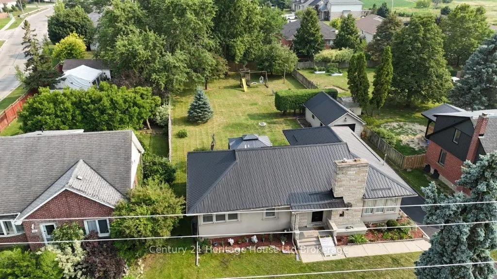 12 Parkview Road