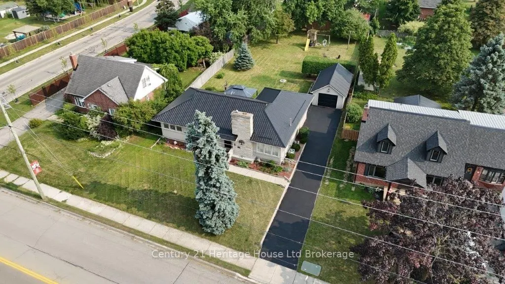 12 Parkview Road