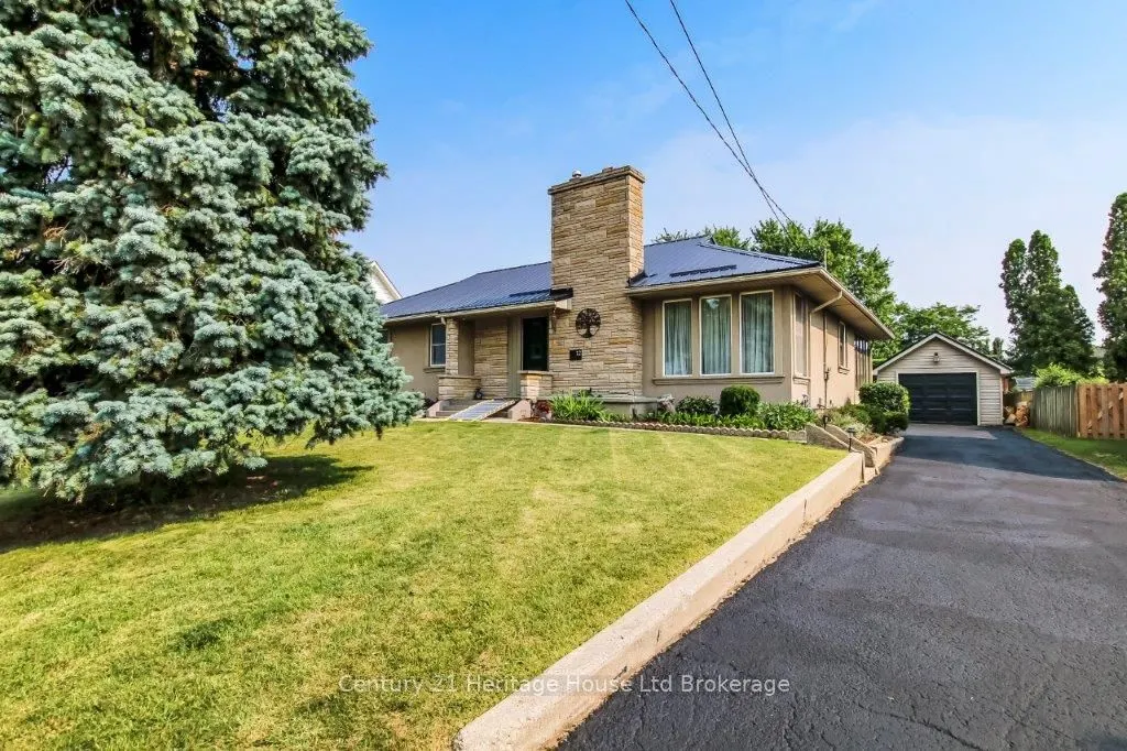 12 Parkview Road