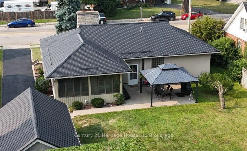 12 Parkview Road