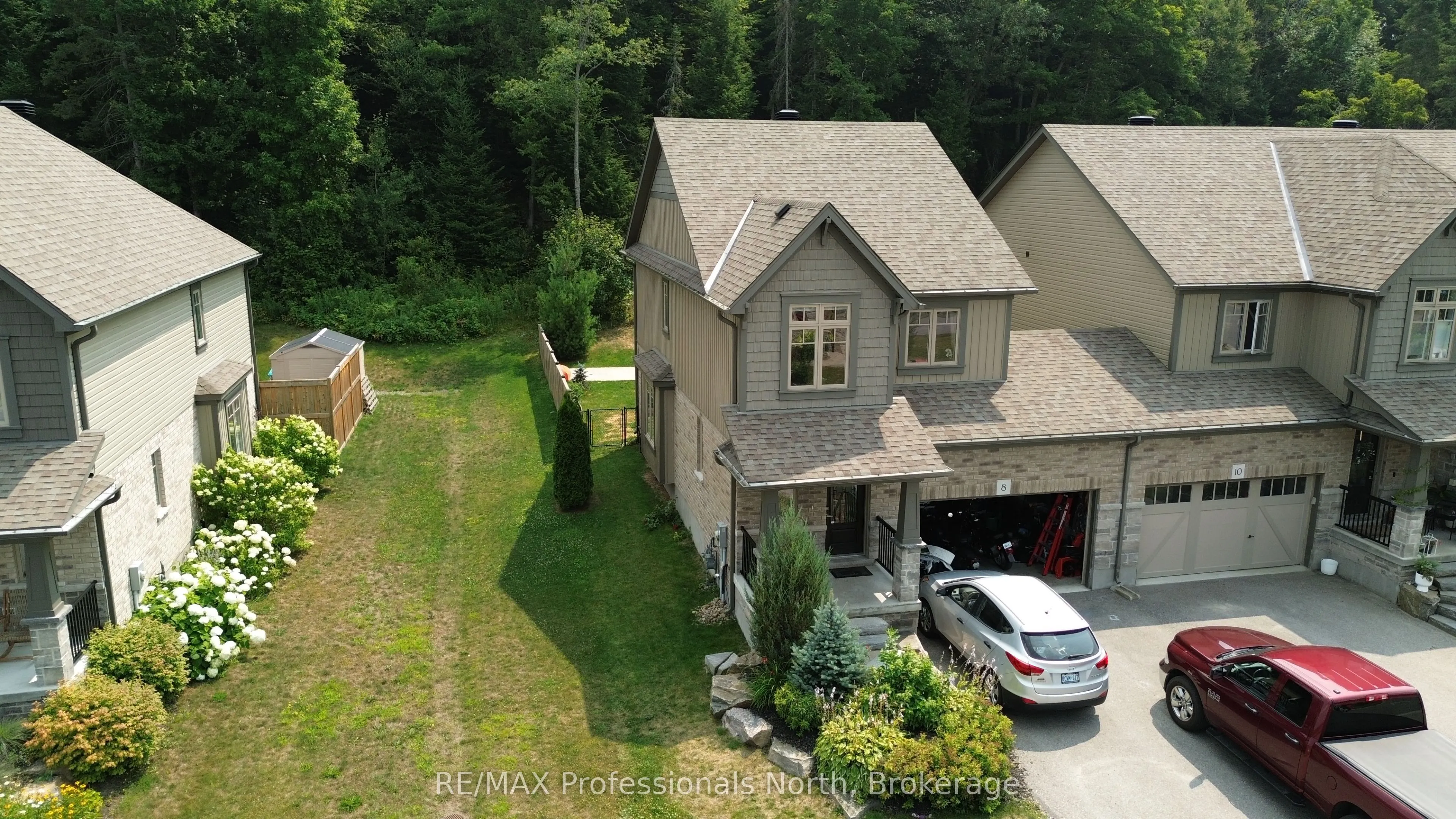 8 Spalding Crescent