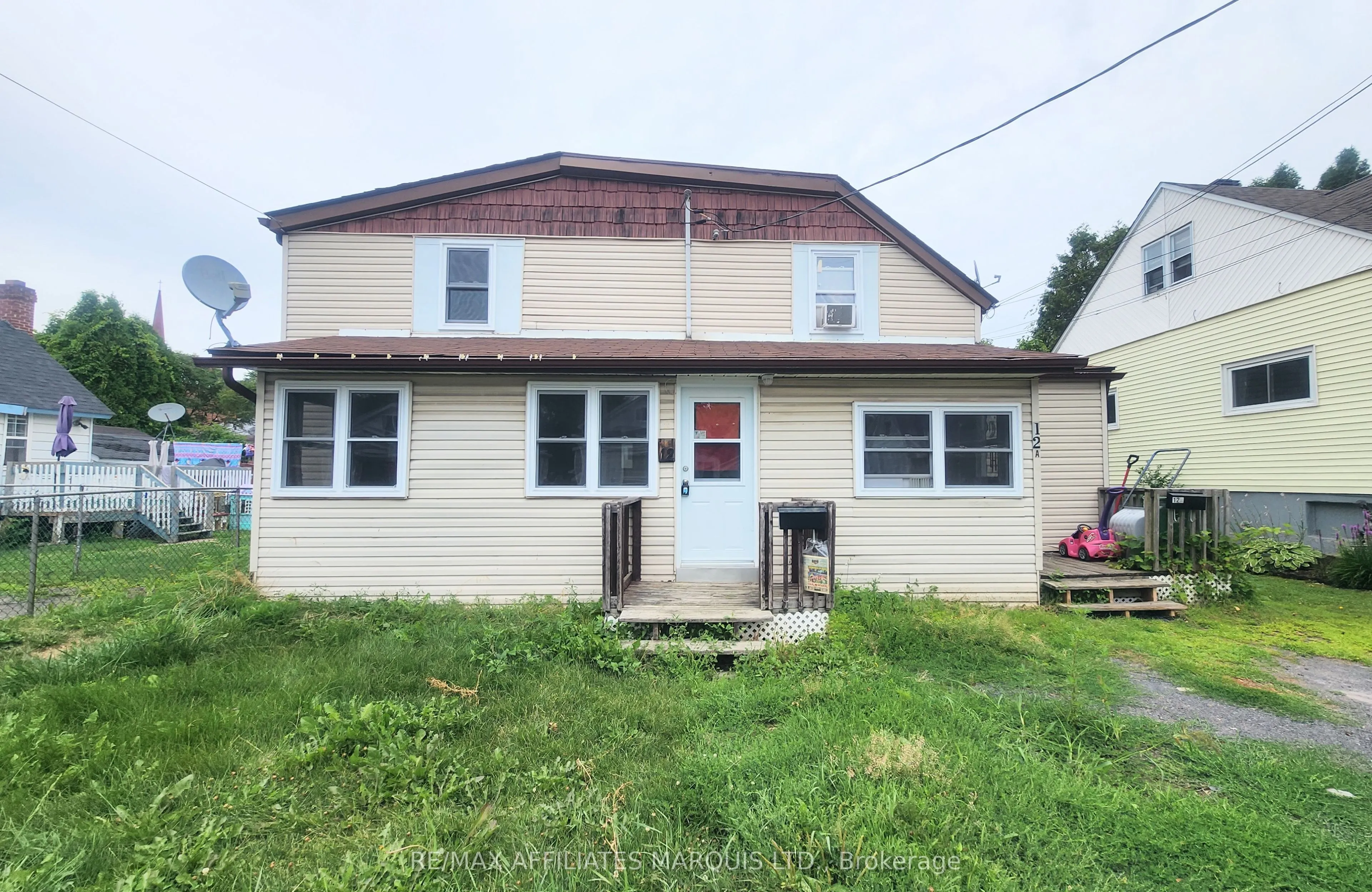 12-12A Cartier Avenue