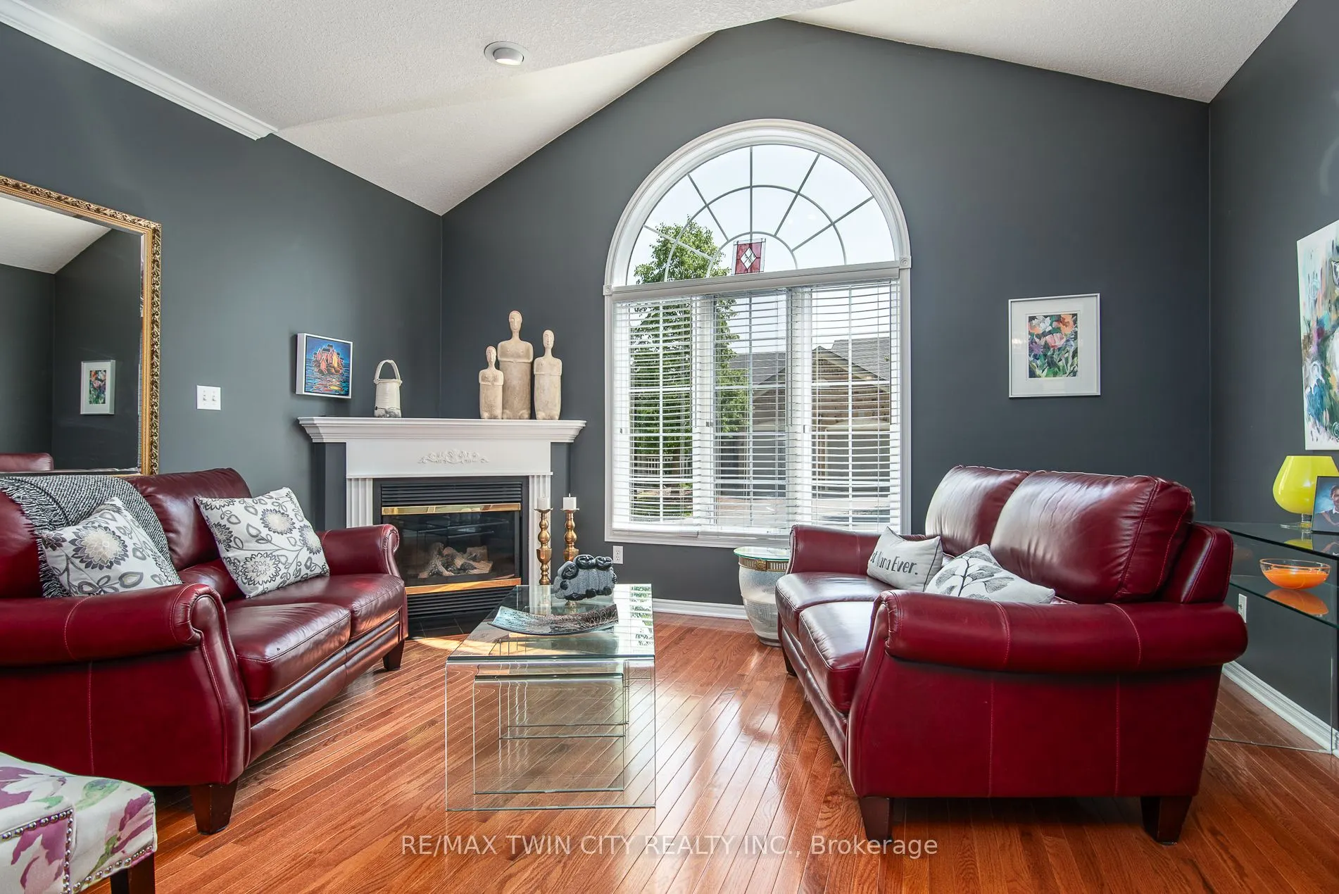 545 Laurelwood Drive, #21