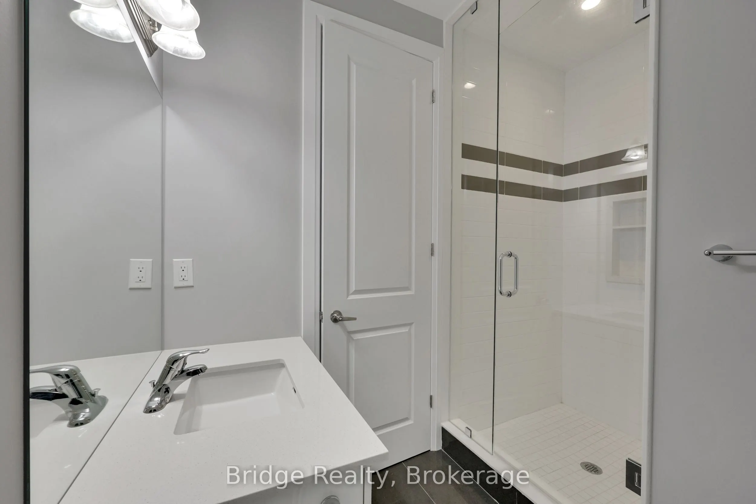 1343 Upper Thames Drive