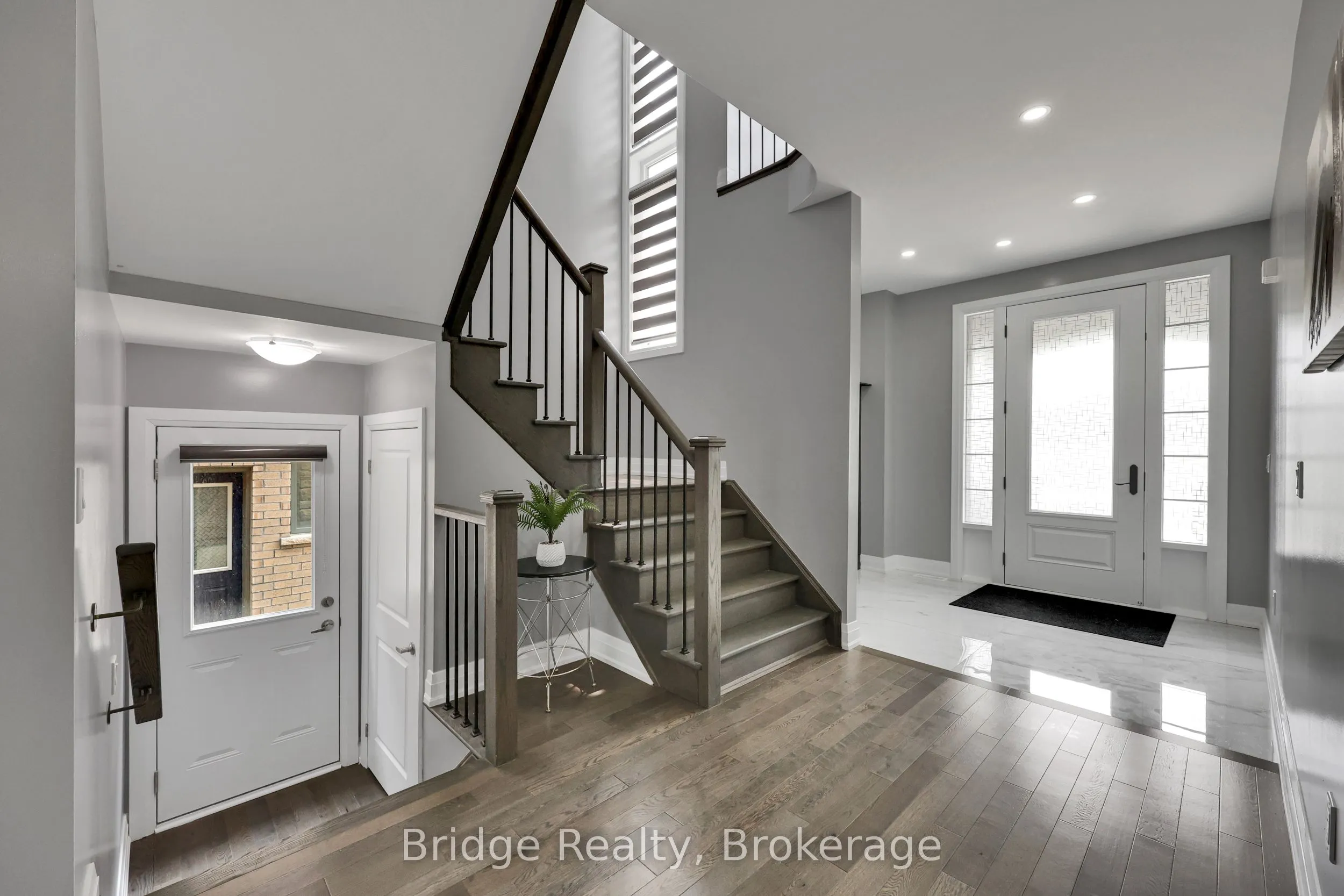 1343 Upper Thames Drive