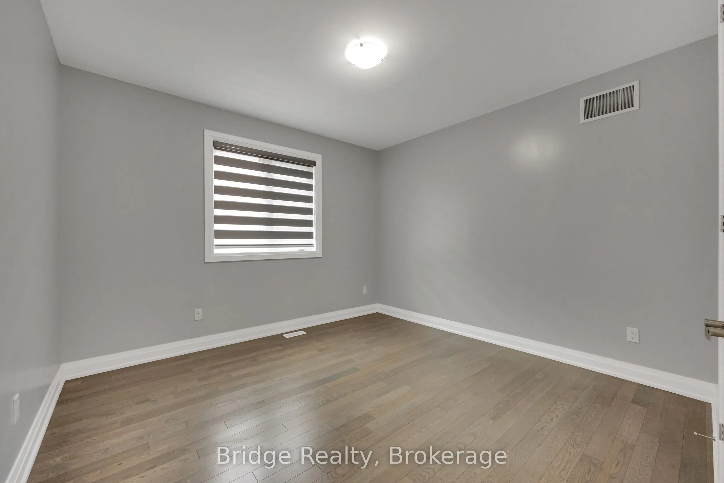 1343 Upper Thames Drive