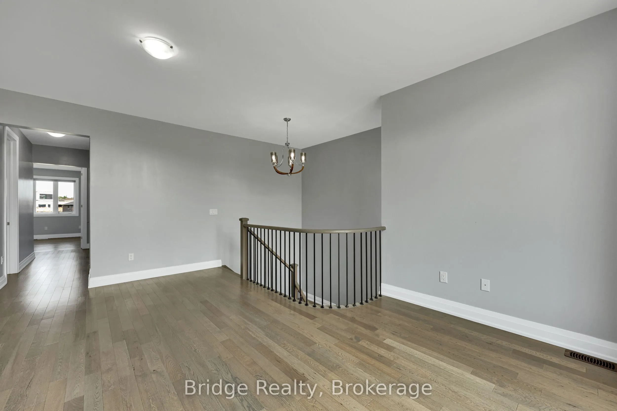 1343 Upper Thames Drive