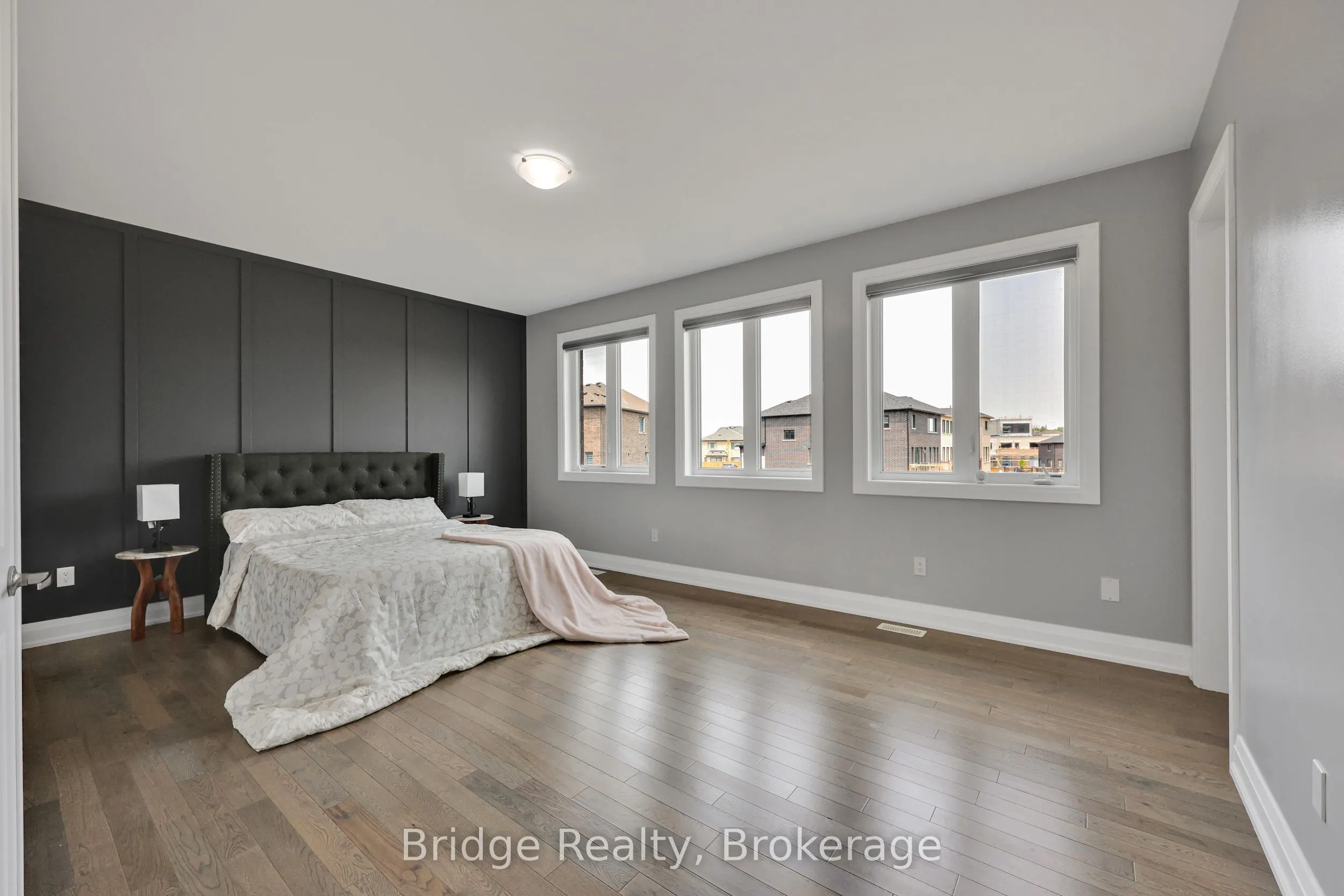1343 Upper Thames Drive