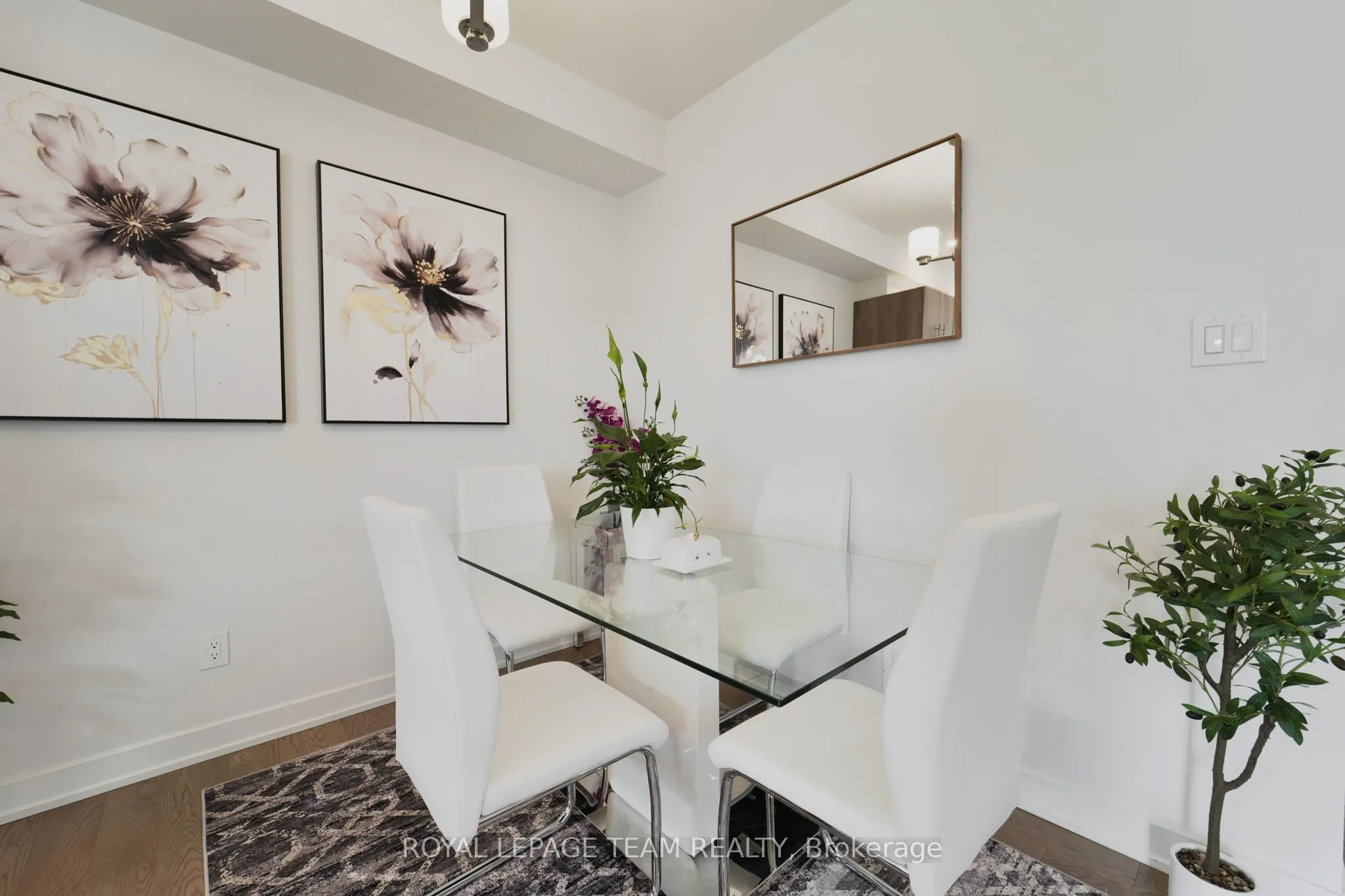 91 Heirloom Street