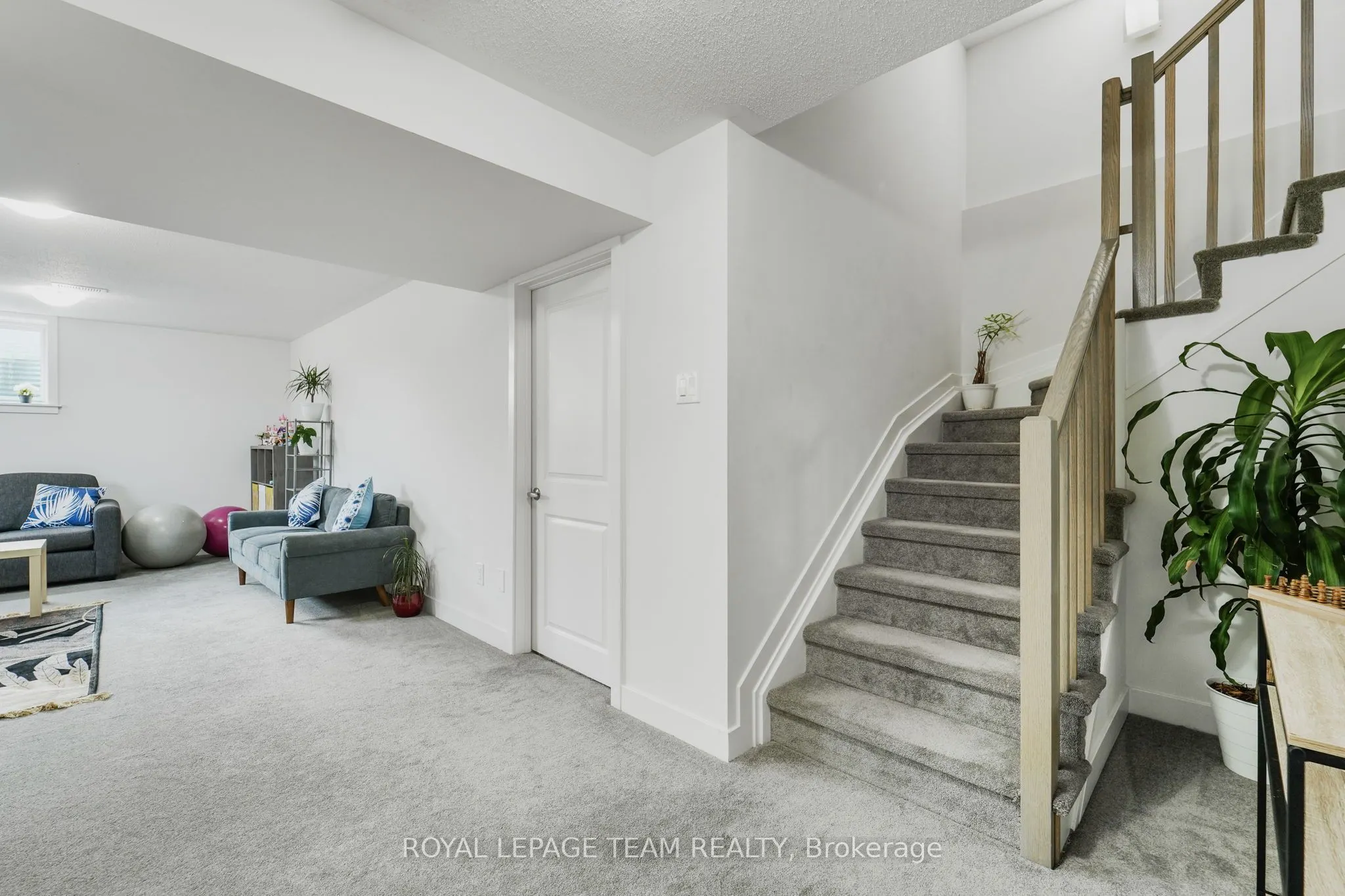 91 Heirloom Street