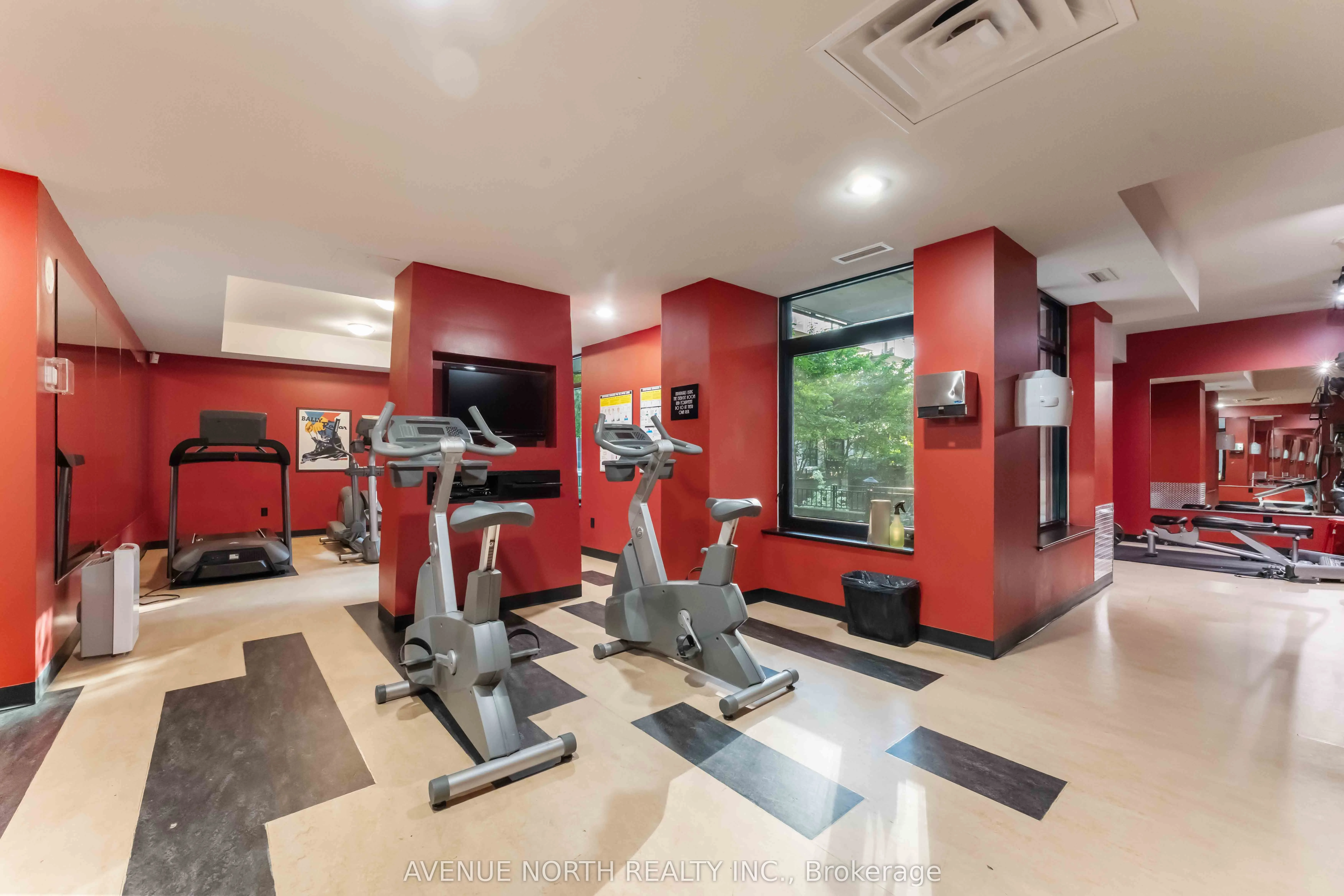 245 Kent Street, #1505
