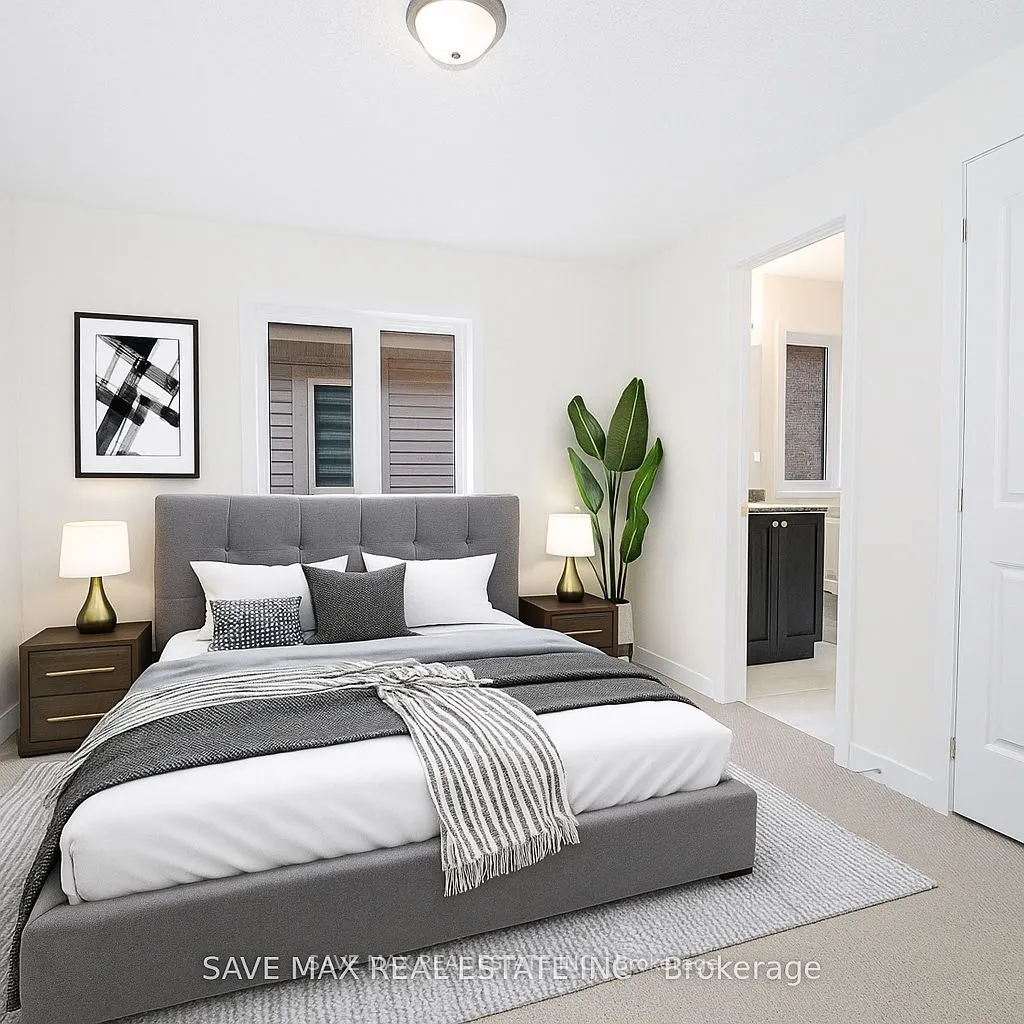 25 Stanley Leitch Drive N