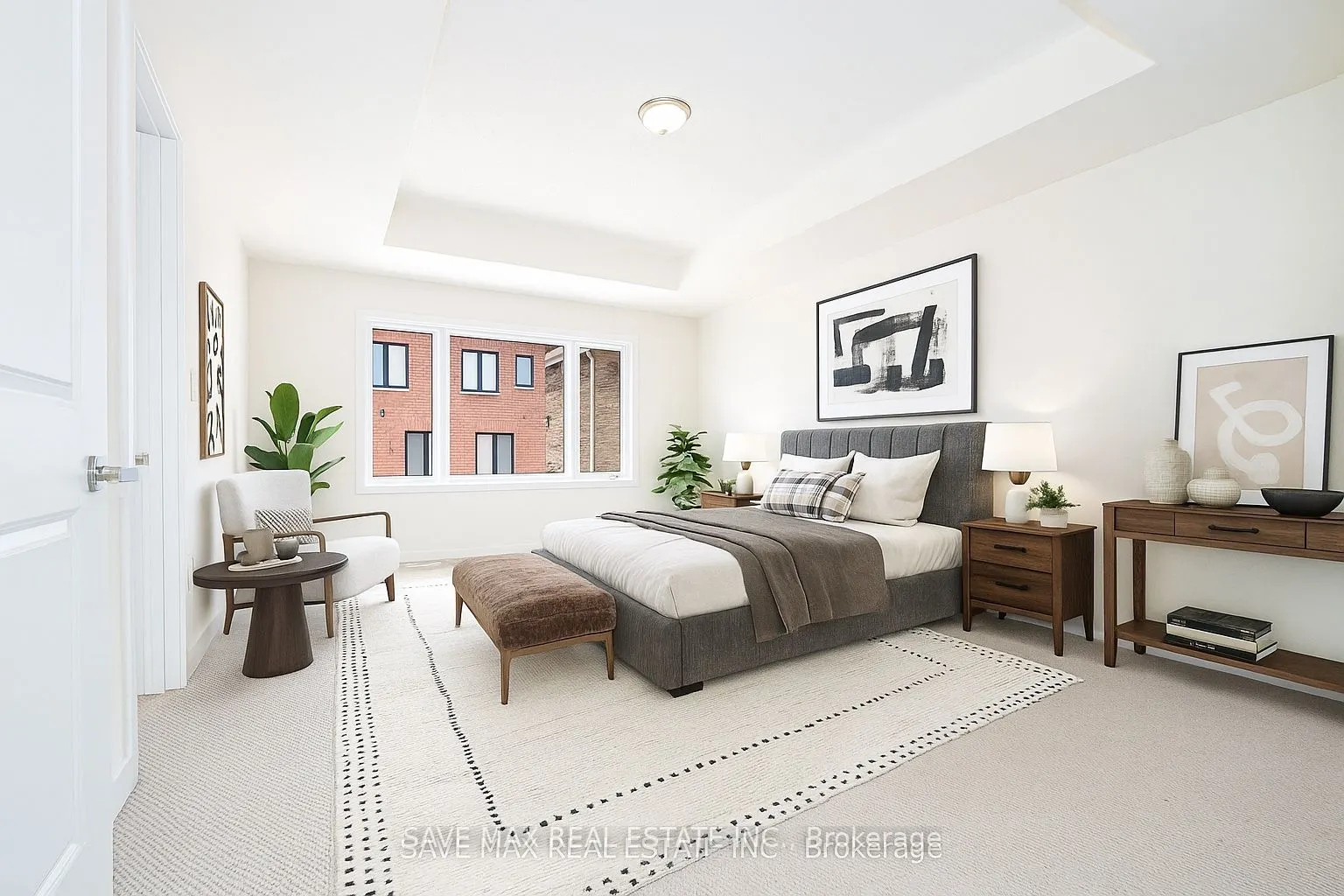 25 Stanley Leitch Drive N