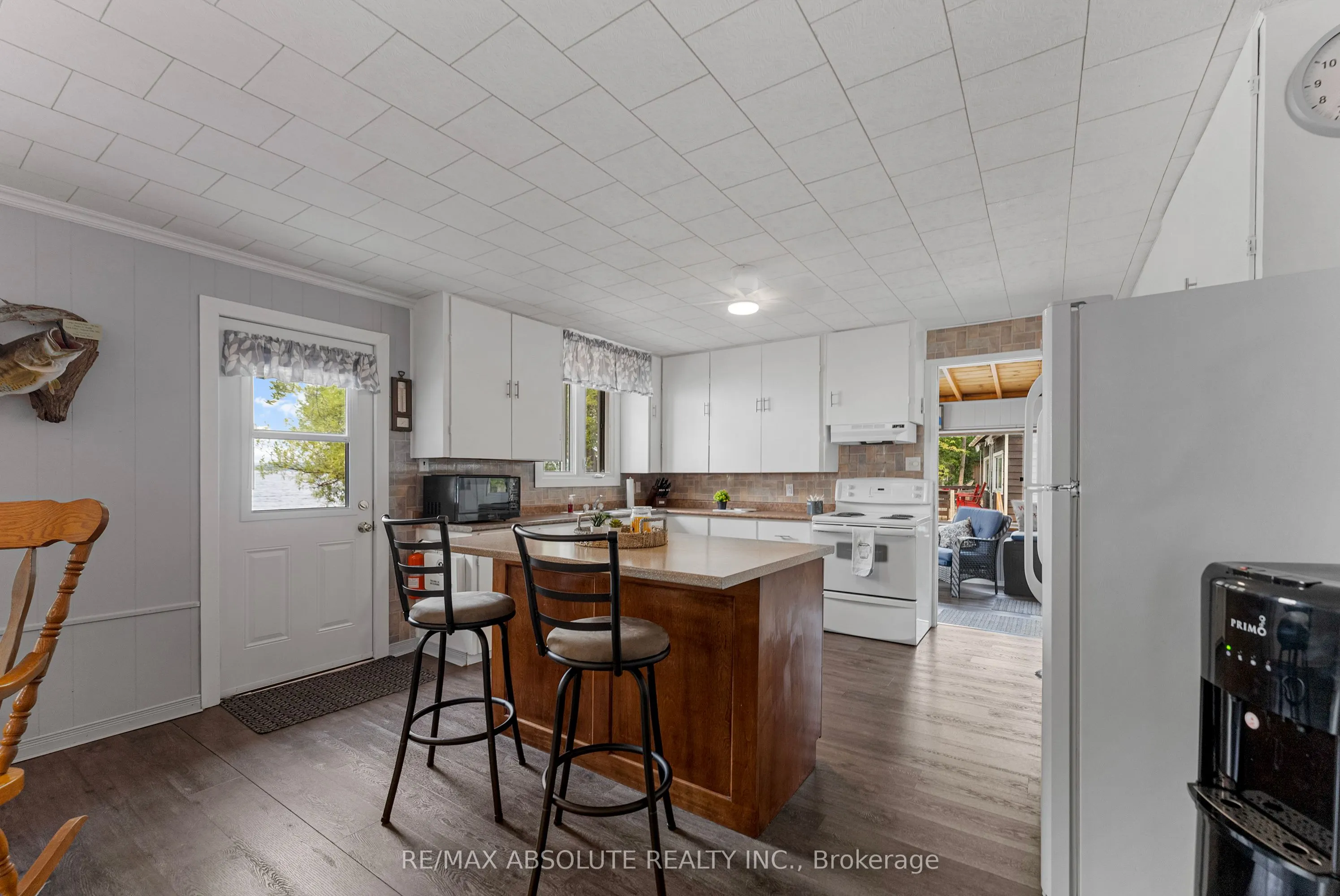 391 Leavoy Lane