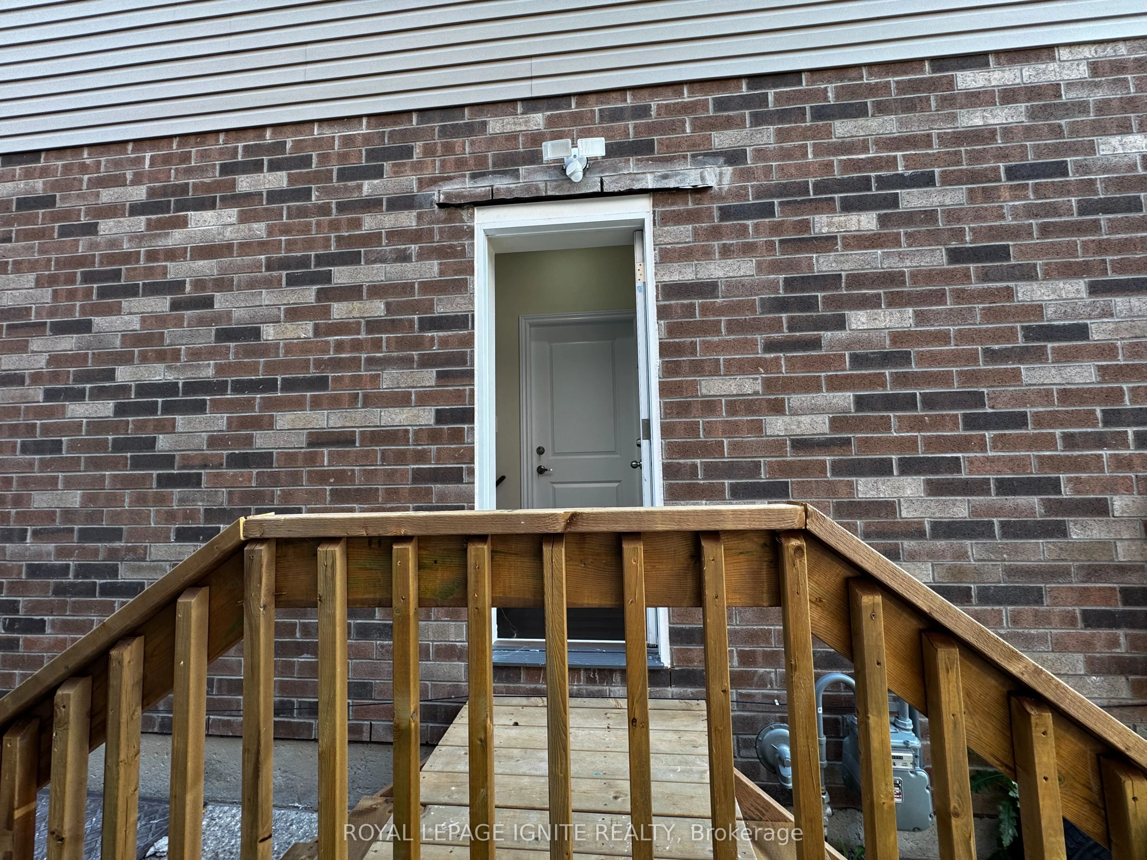 400 Freure Drive, #Bsmt
