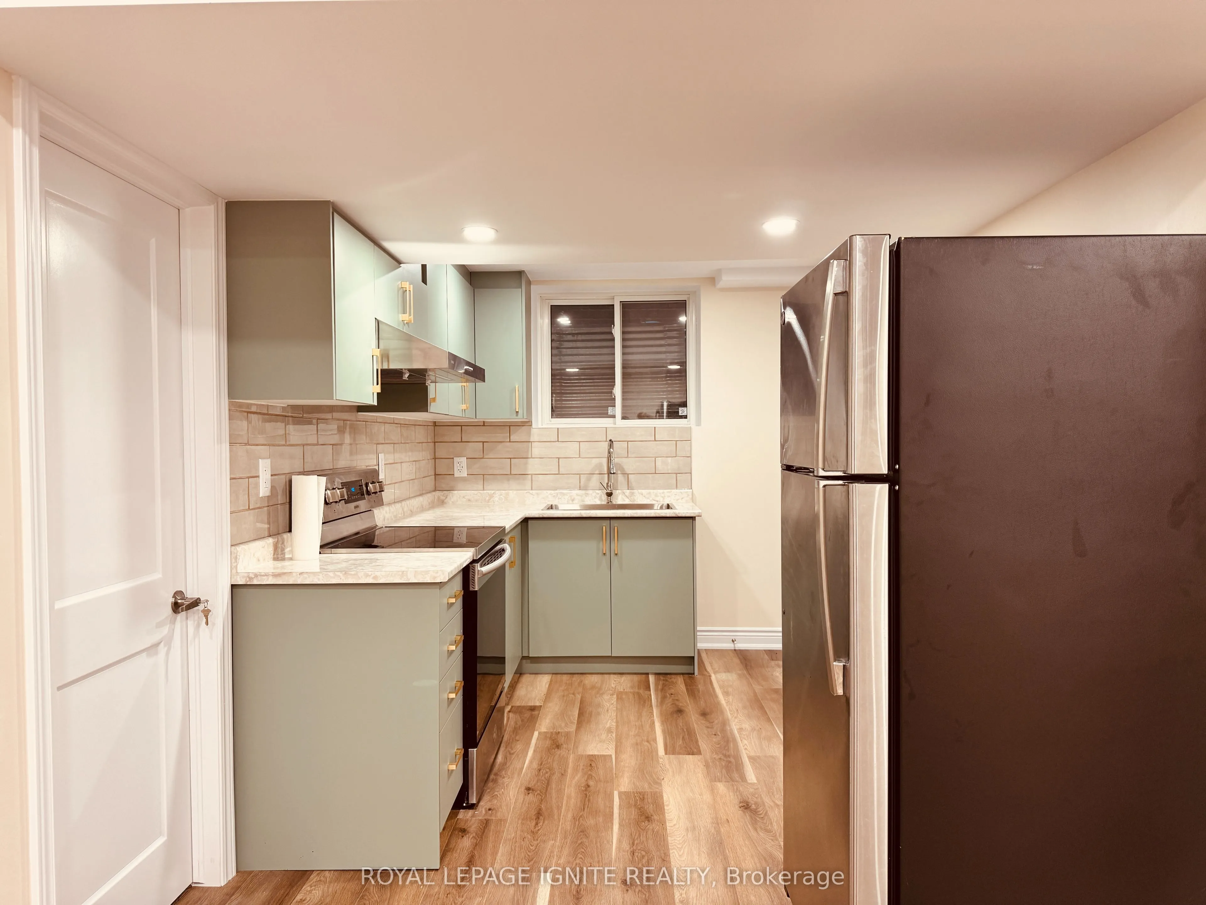 400 Freure Drive, #Bsmt