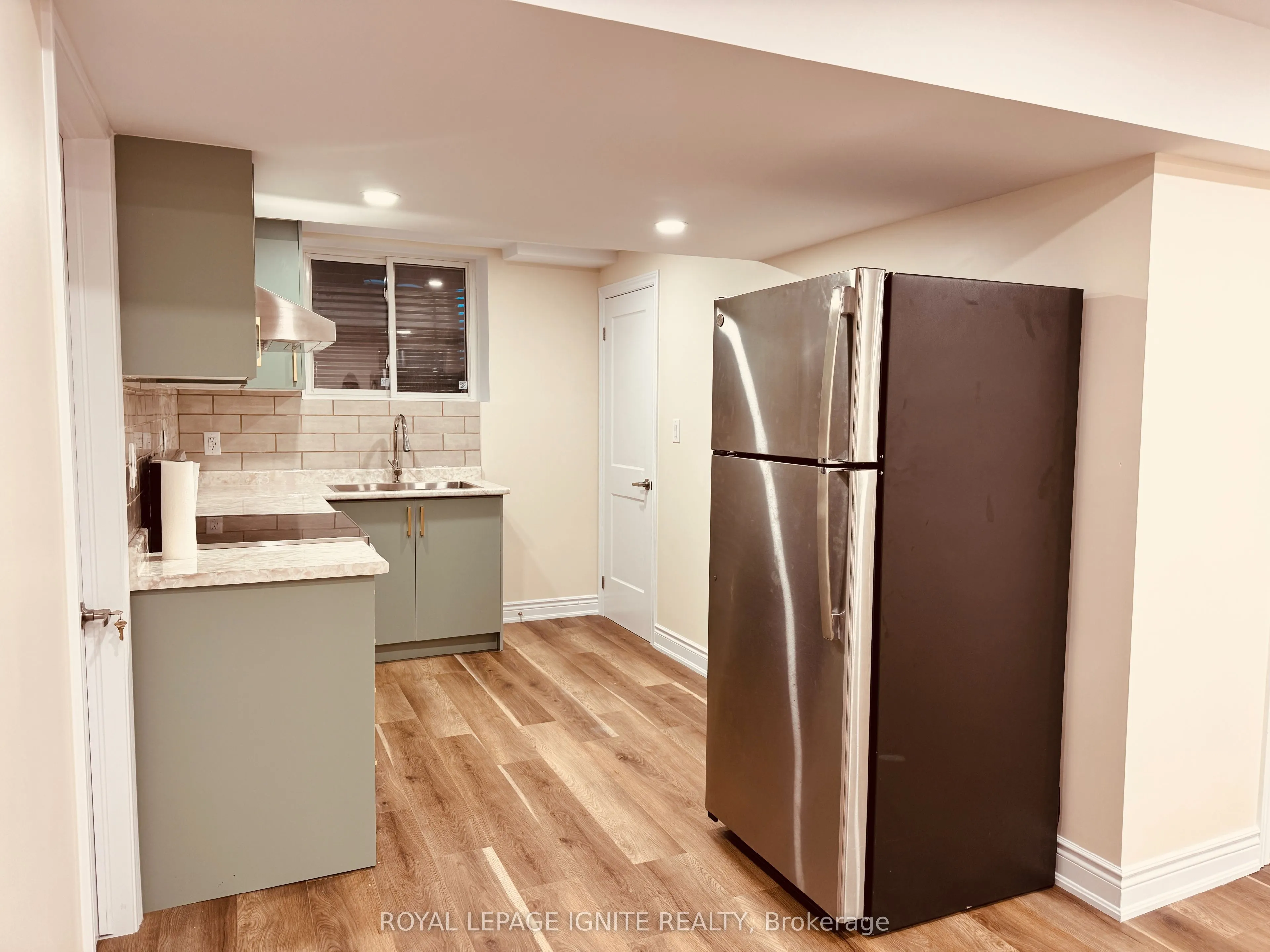 400 Freure Drive, #Bsmt