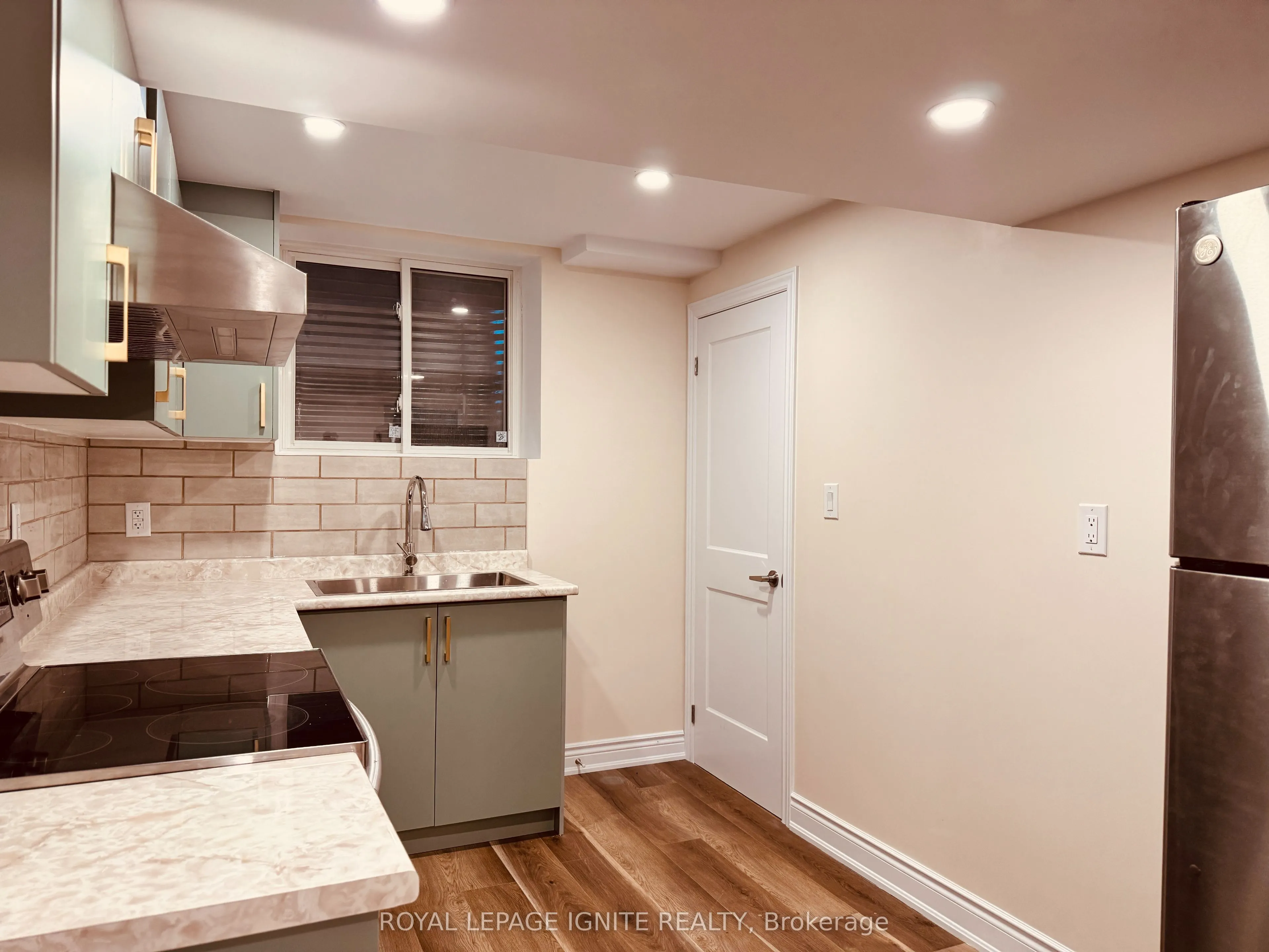 400 Freure Drive, #Bsmt