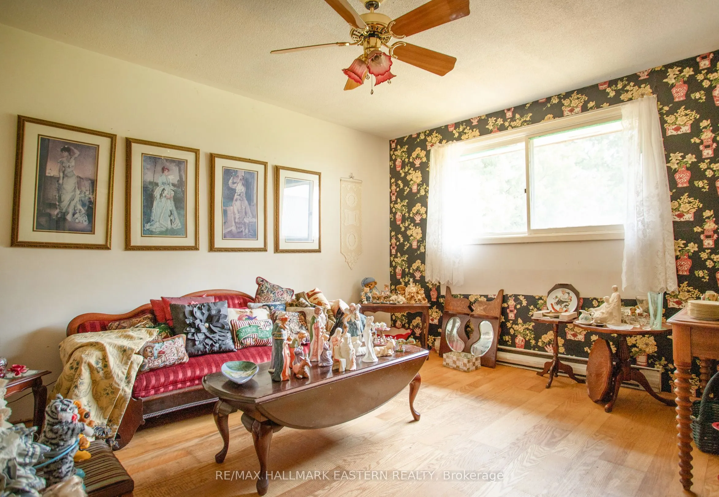 751 Ford Crescent