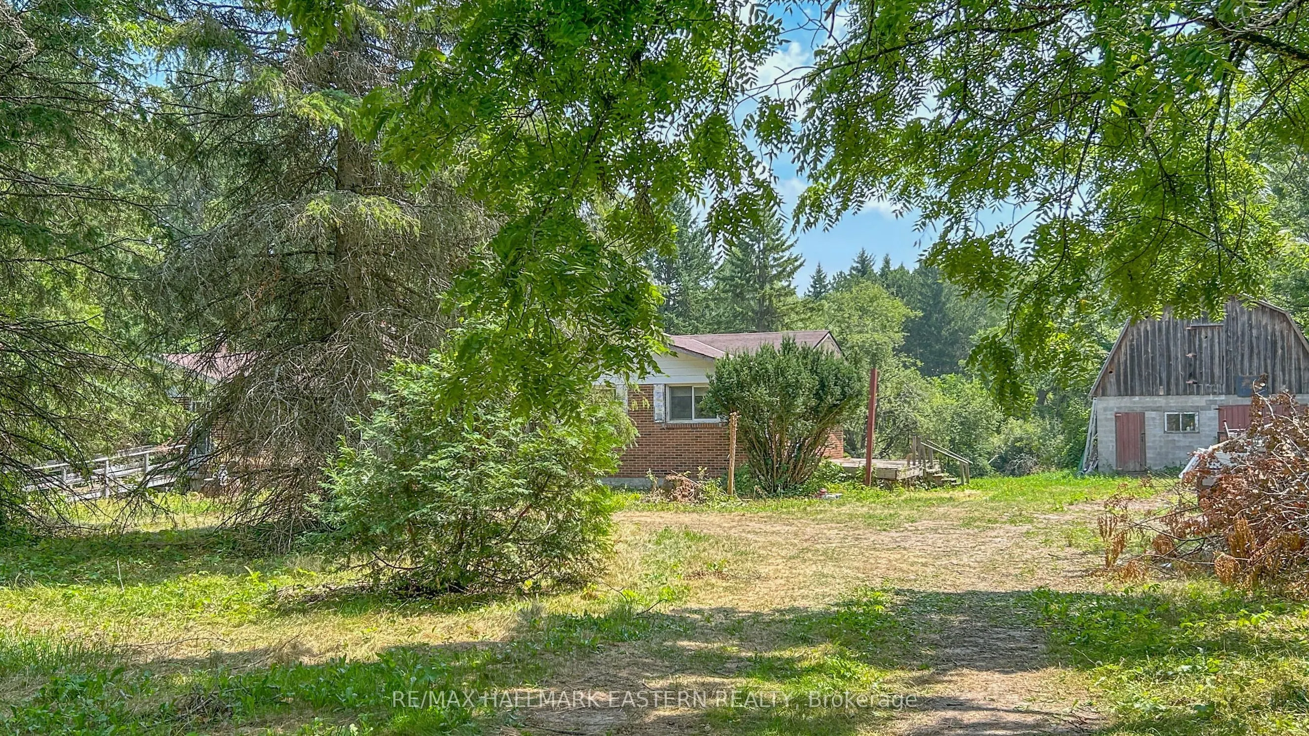 751 Ford Crescent