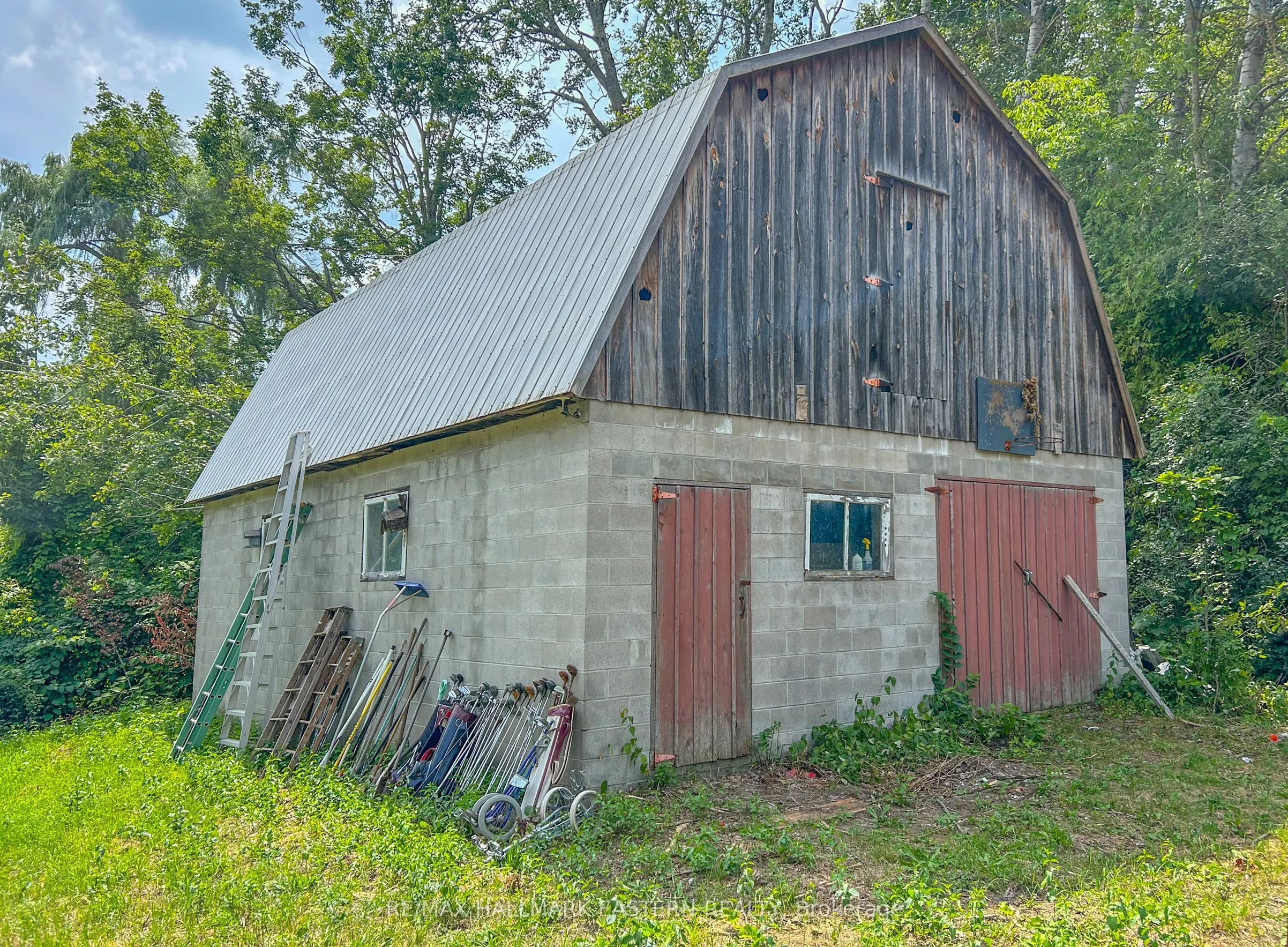 751 Ford Crescent