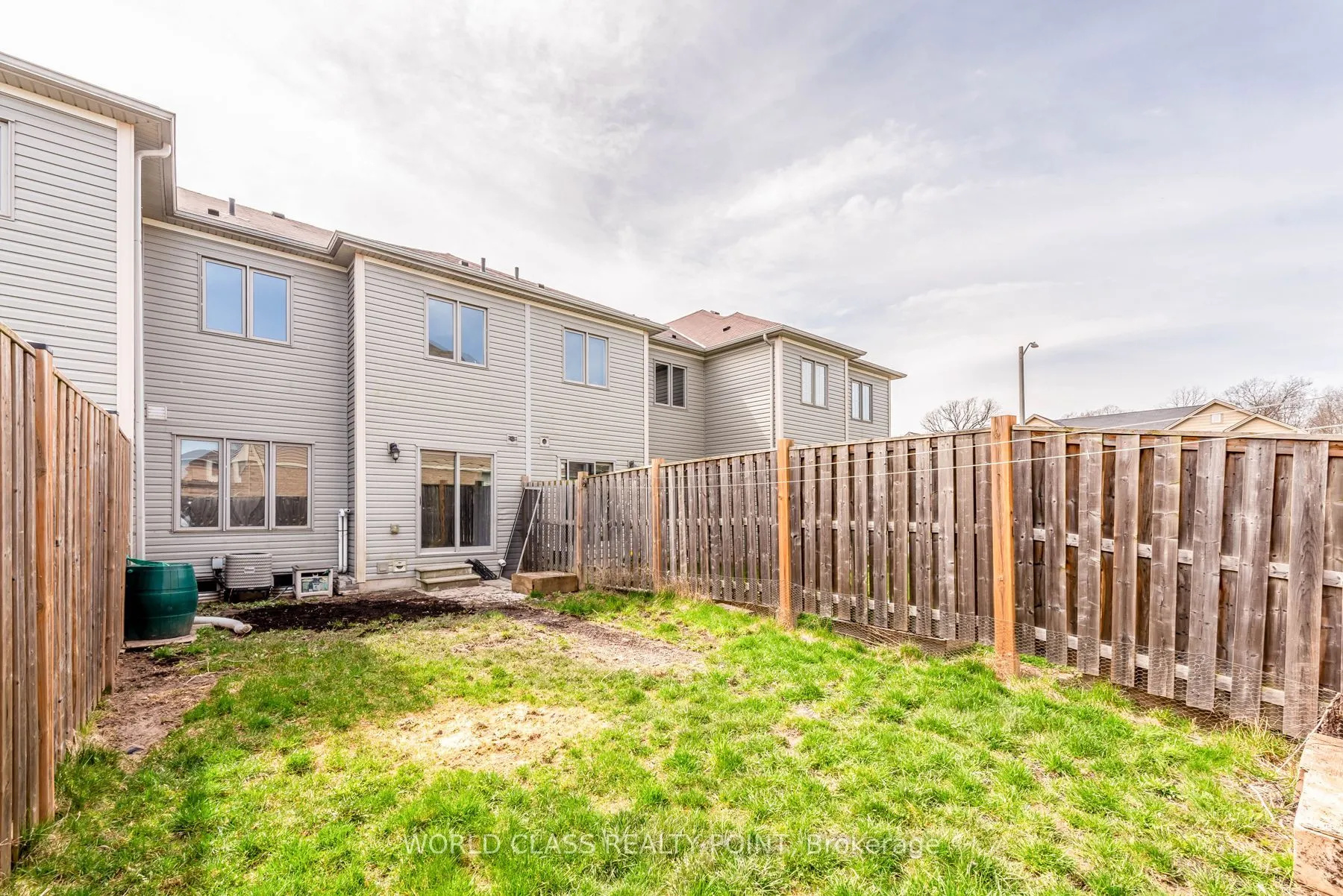 8542 Nightshade Street