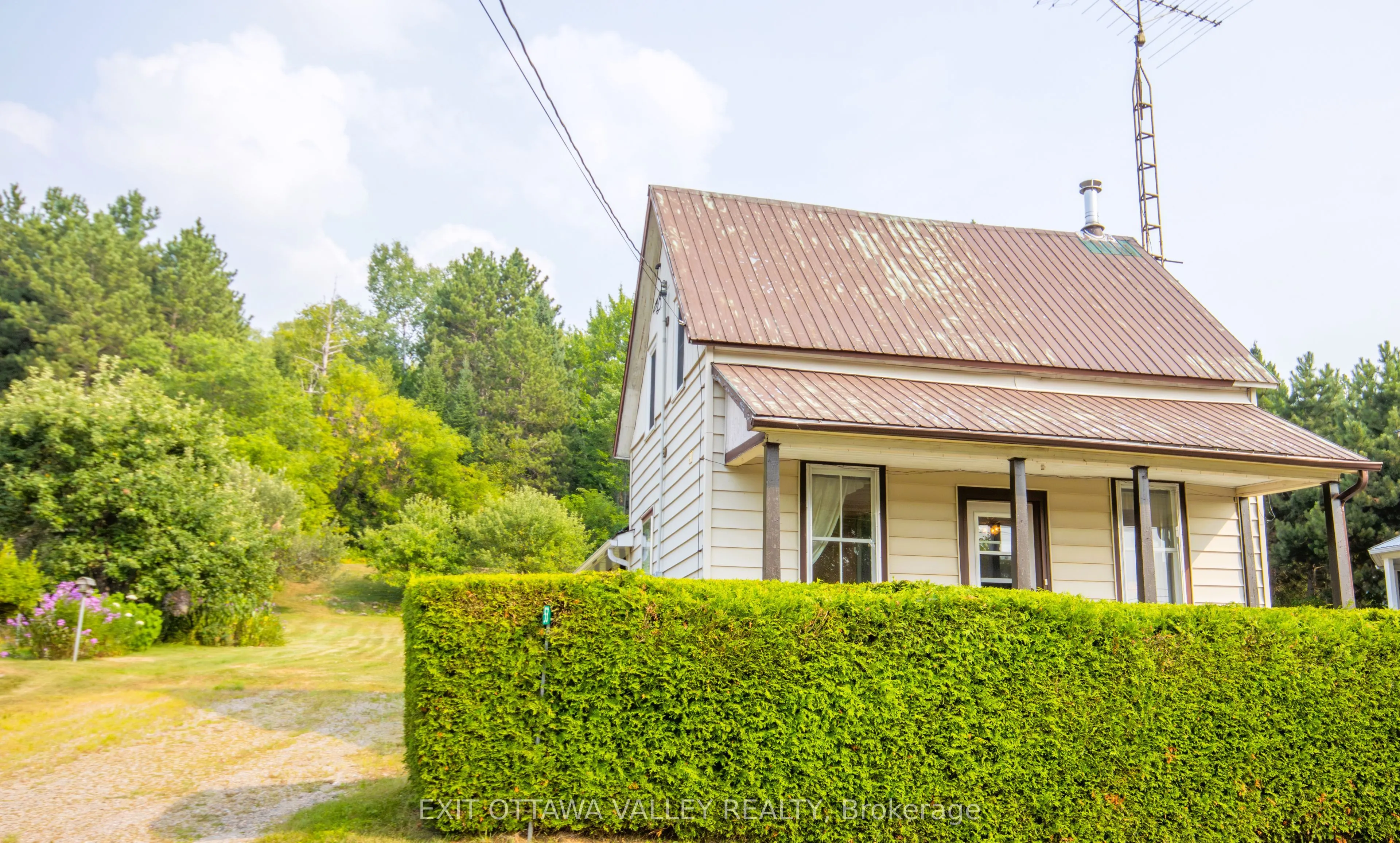 53 Burchat Street