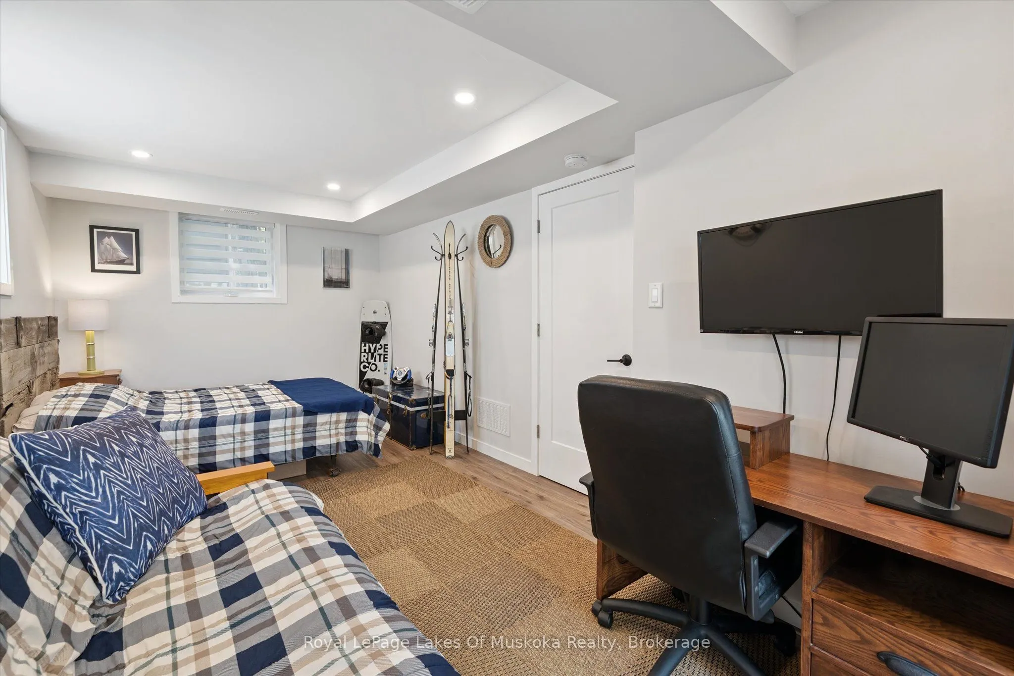 219 Rowanwood Lane