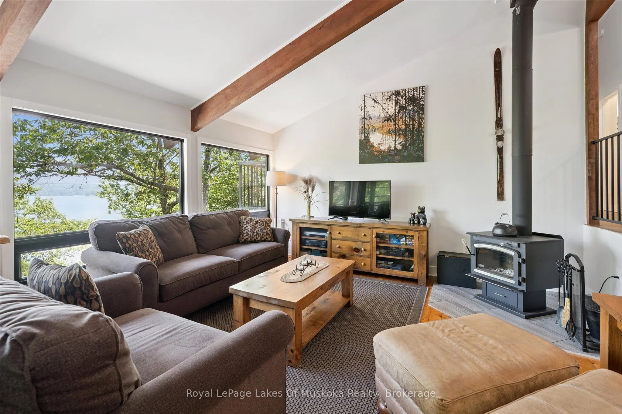 219 Rowanwood Lane