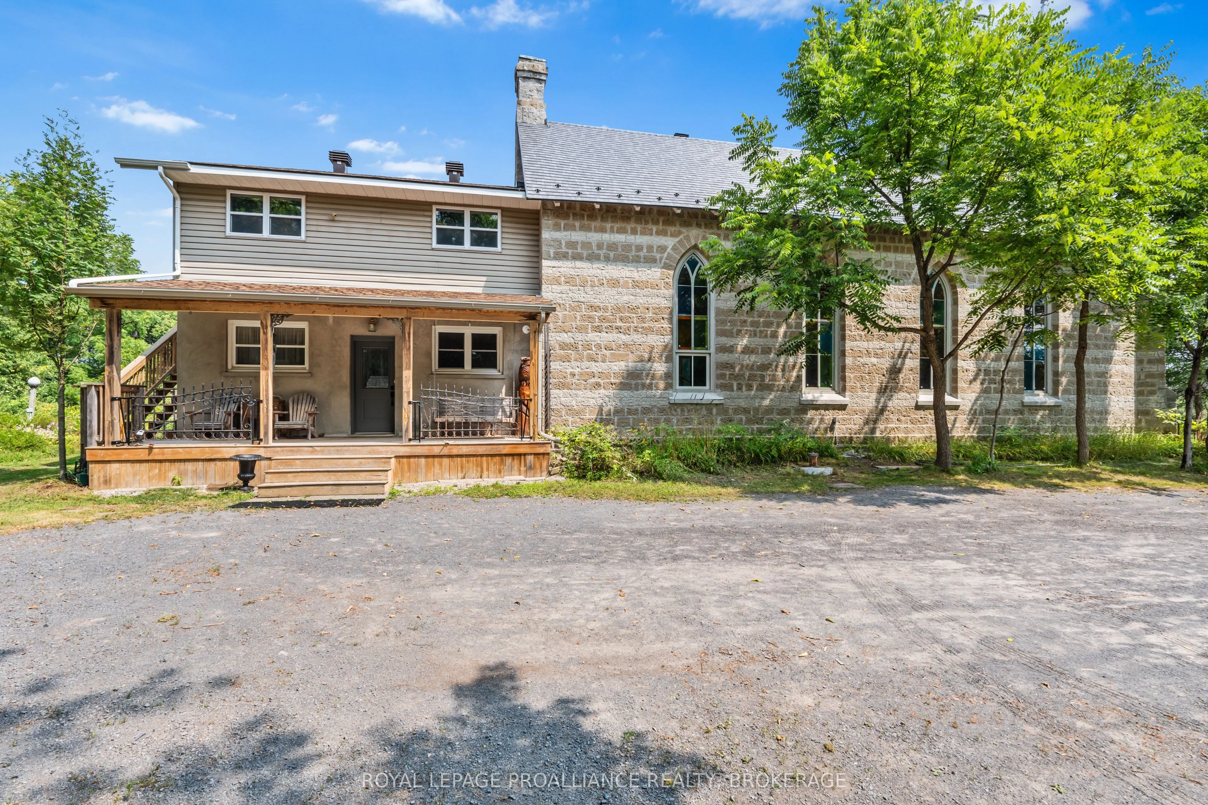 3958 Harrowsmith Road
