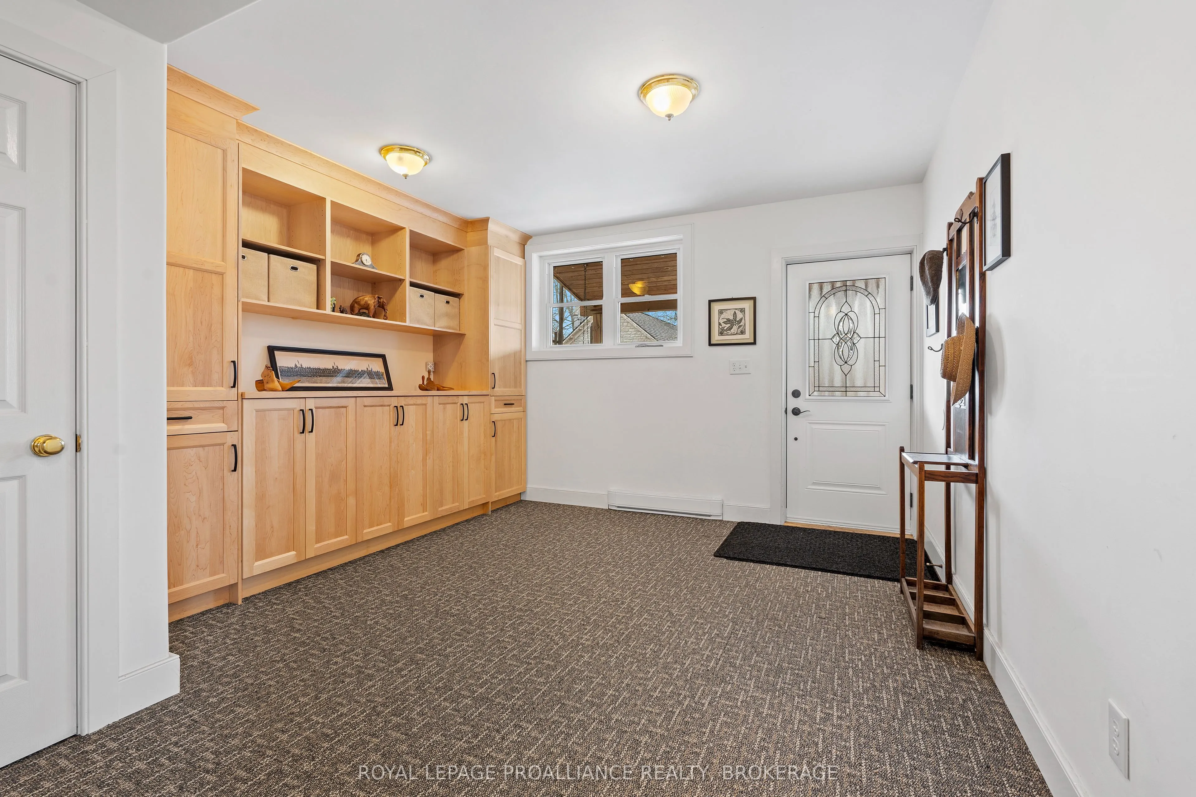 3958 Harrowsmith Road