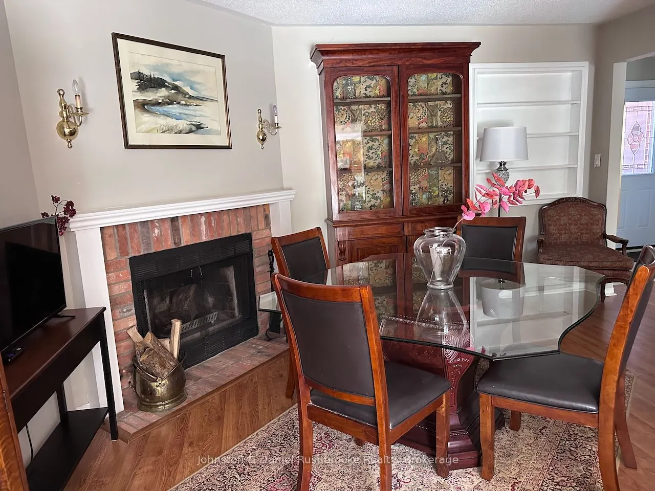 93 Shoreline Drive, #7